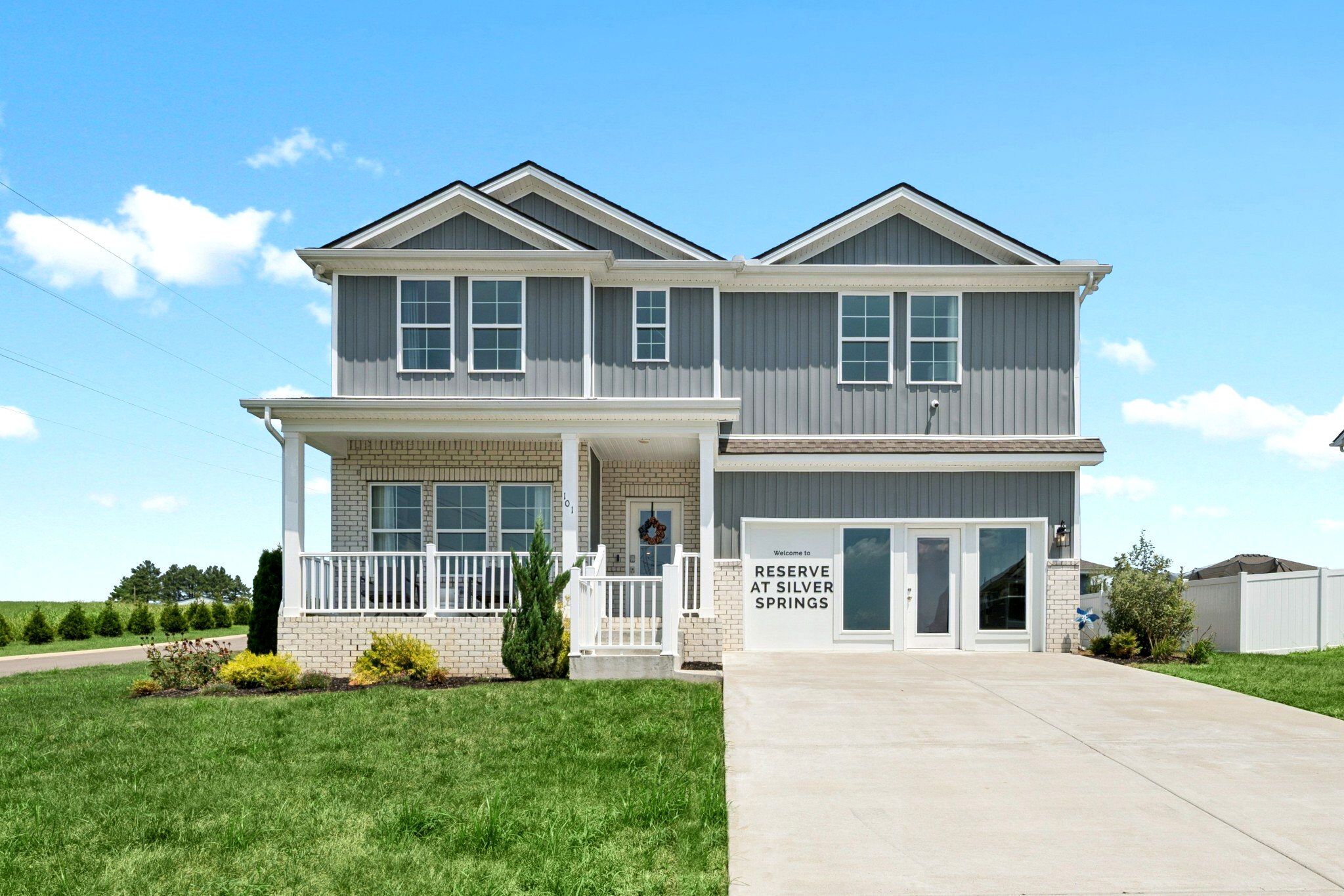 101 Model Court (Columbus)