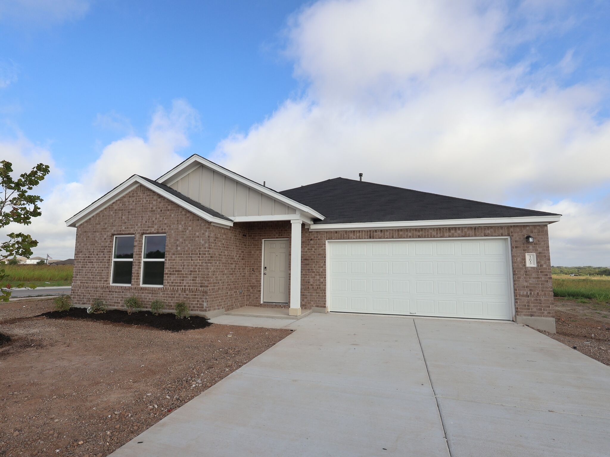 Fairfield - Willow Springs: Buda, Texas - M/I Homes