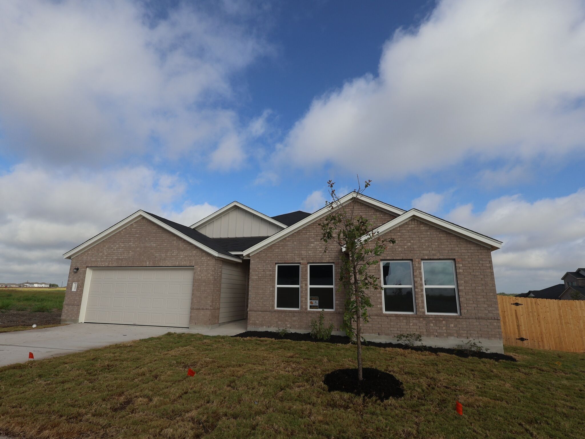 Meredith - Willow Springs: Buda, Texas - M/I Homes