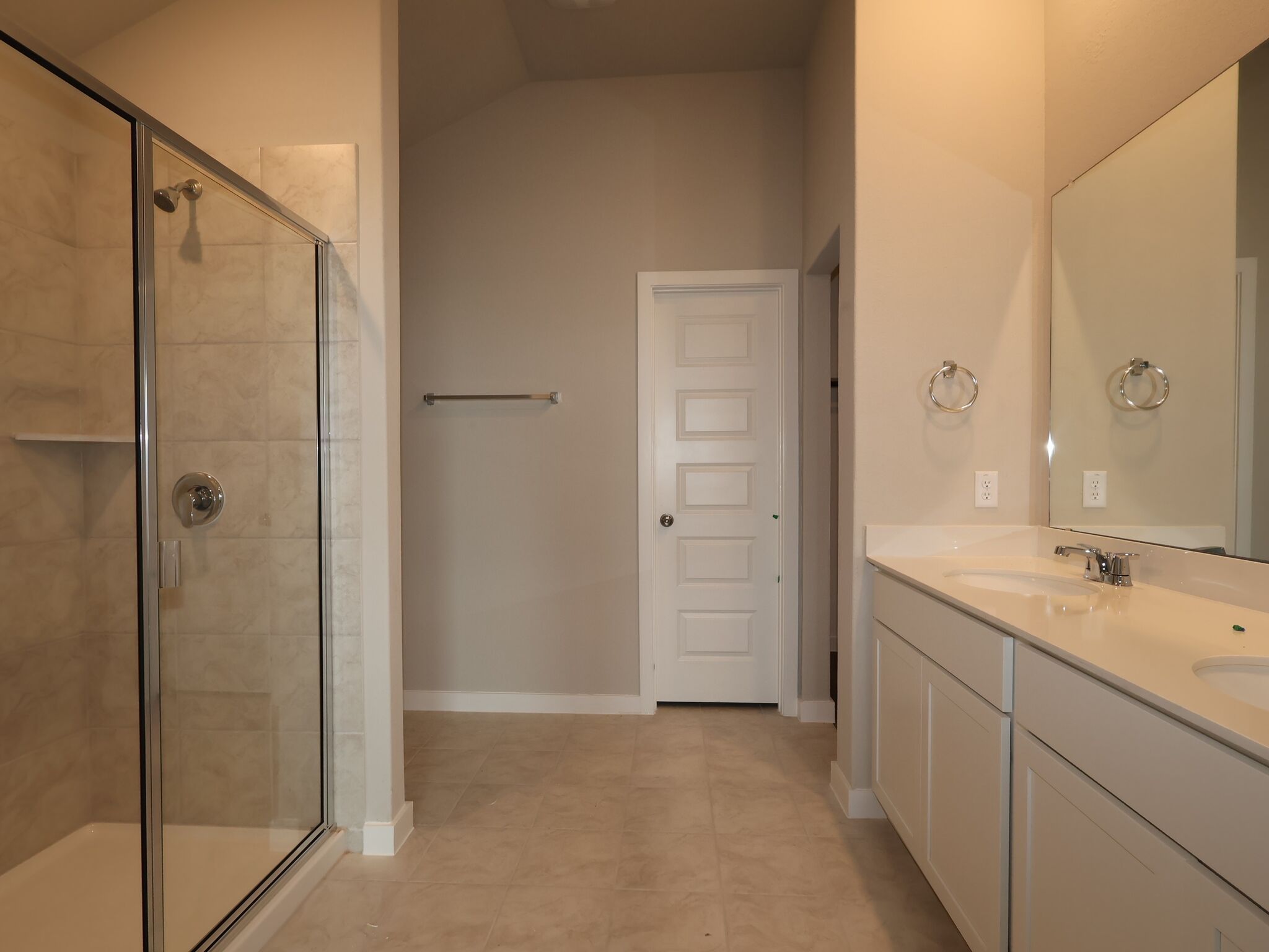 Owner's Bathroom