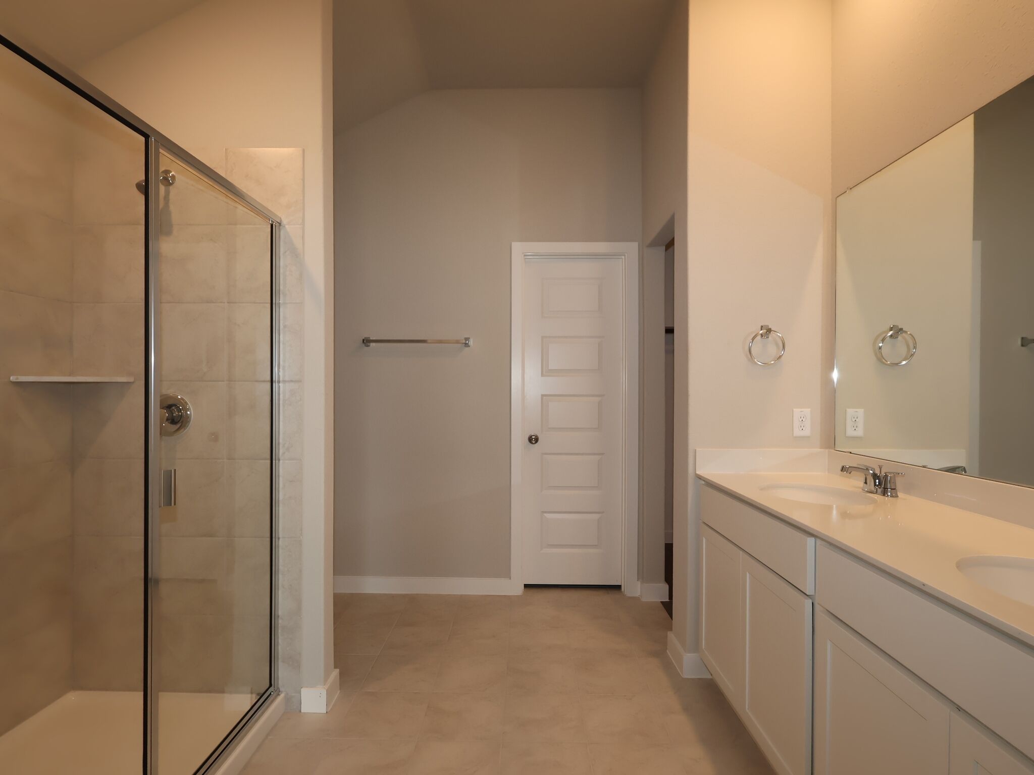 Owner's Bathroom