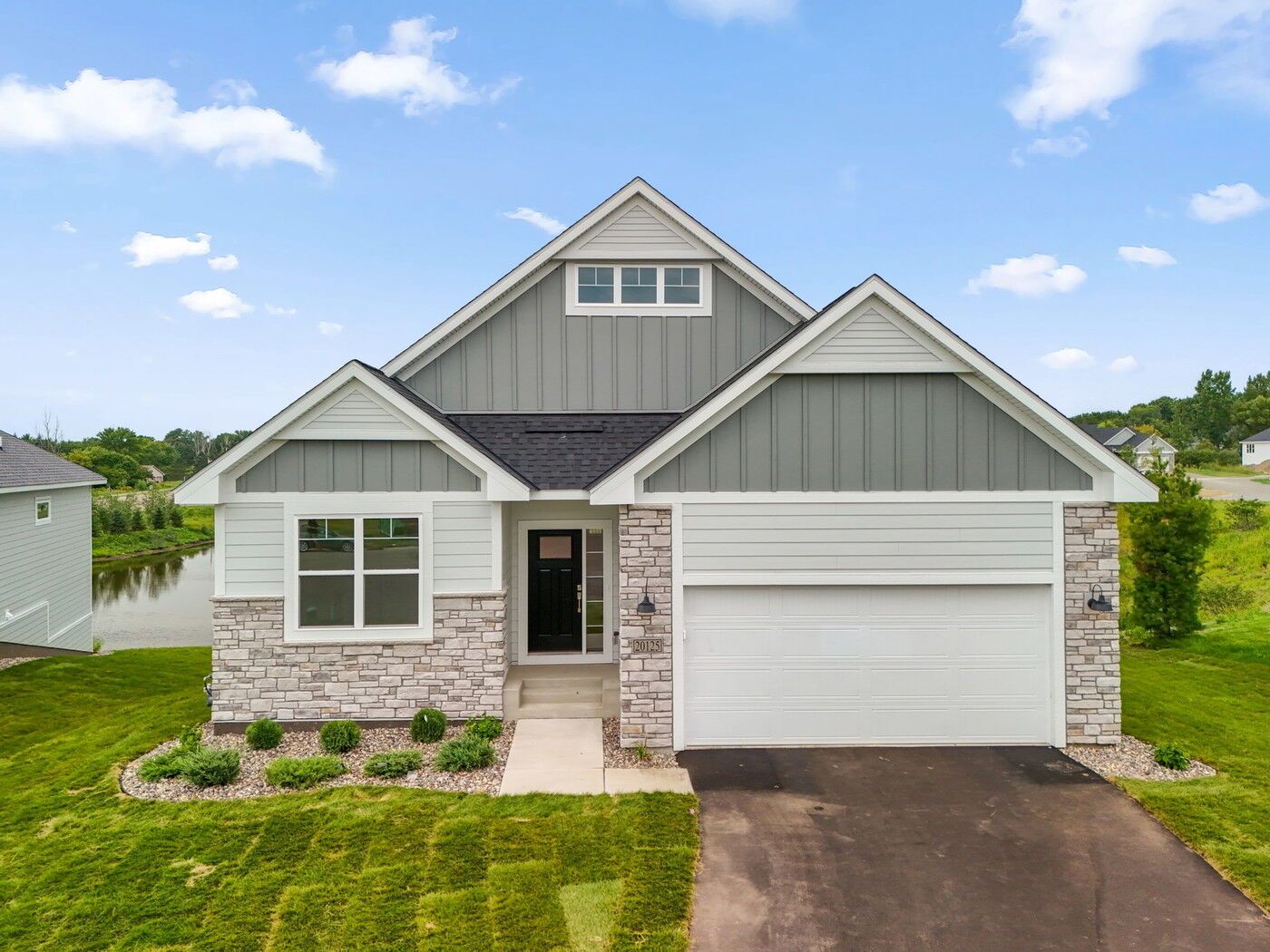 Cedar Creek por M/I Homes en Minneapolis-St. Paul Minnesota