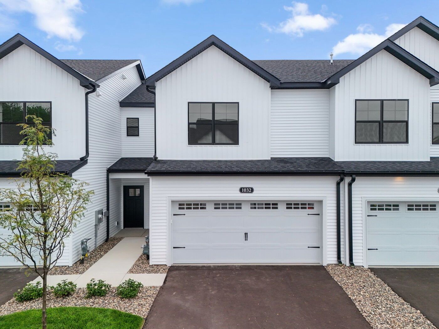 Hayward - Akron Ridge: Rosemount, Minnesota - M/I Homes