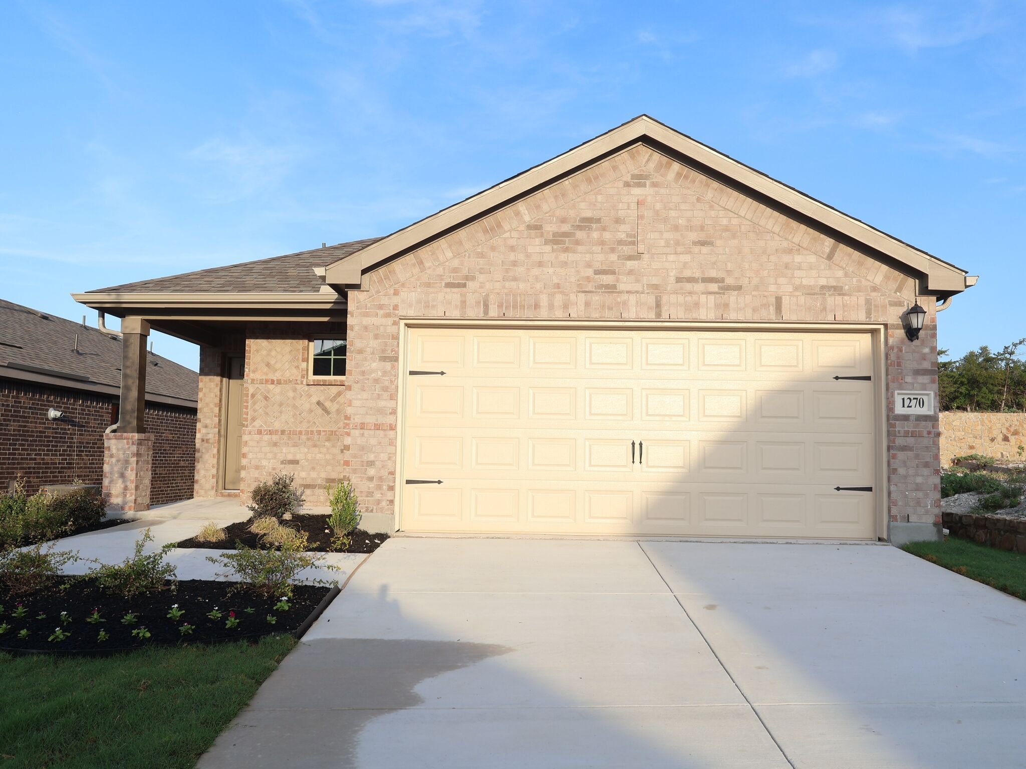 Aster - Oaklawn: Van Alstyne, Texas - M/I Homes