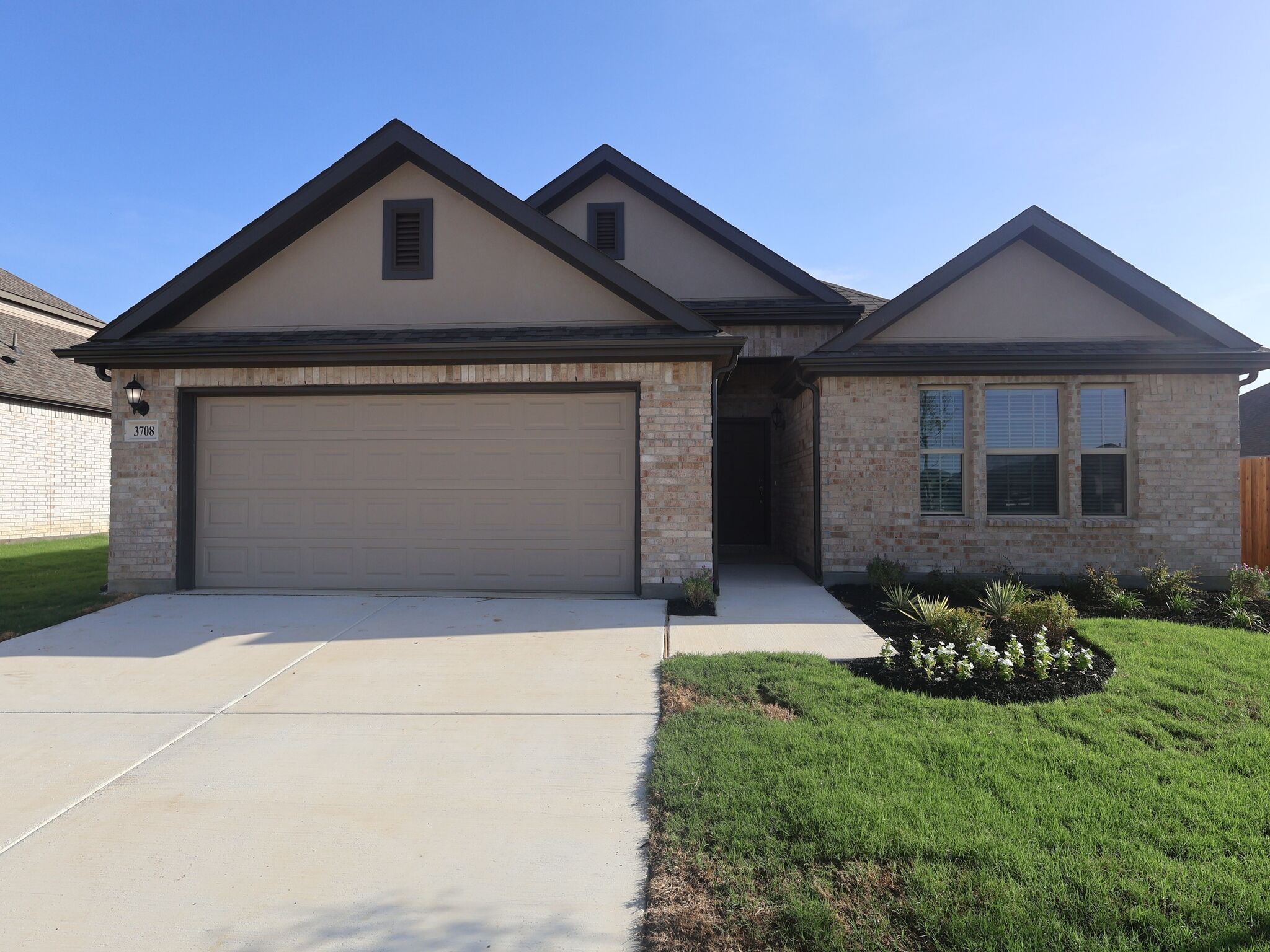 Pizarro - Sagebrook: Argyle, Texas - M/I Homes