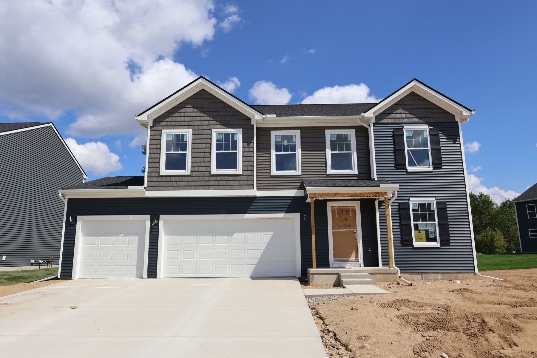 Peyton - Gardens Of Riverside: Holly, Michigan - M/I Homes