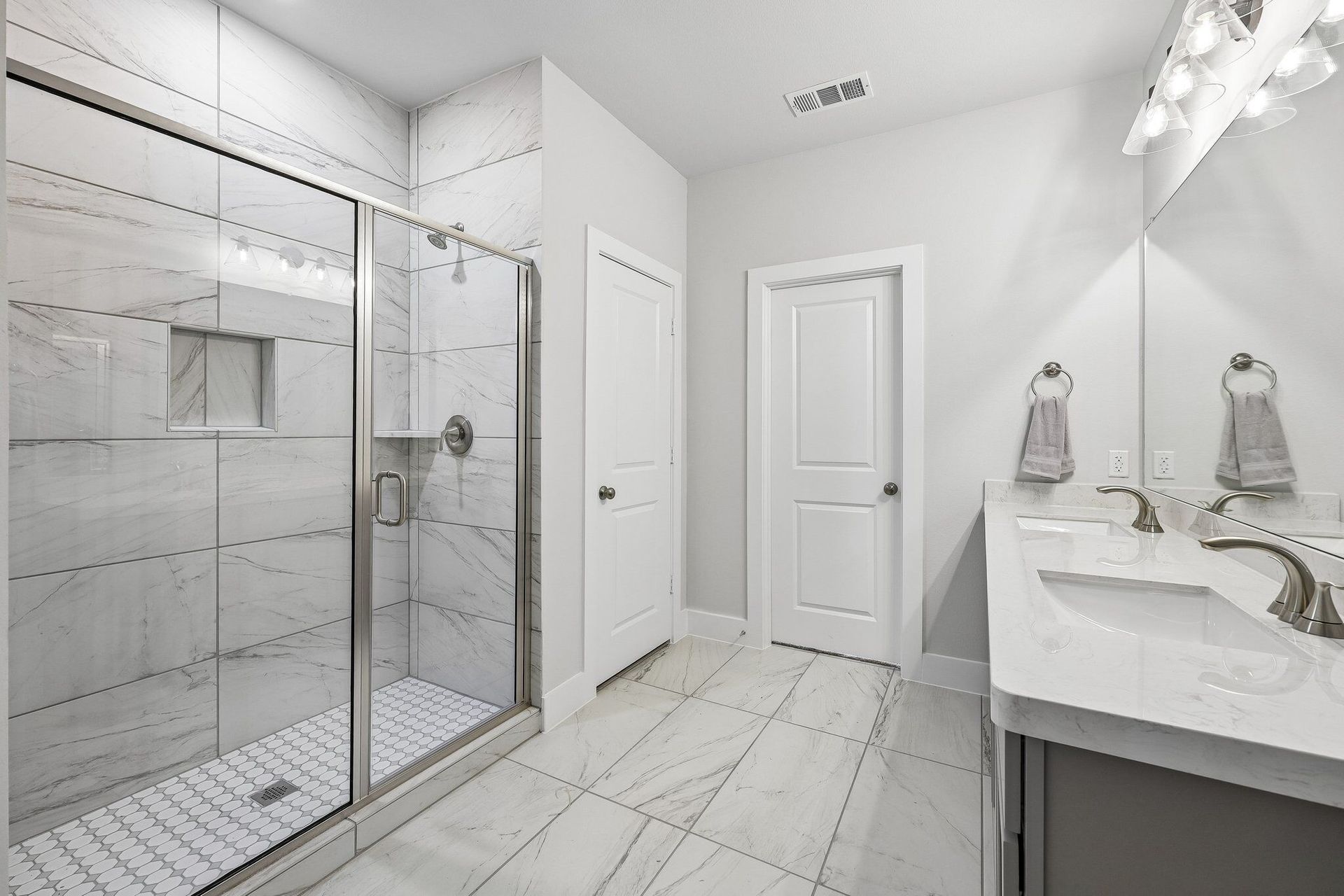 Owners Bathroom