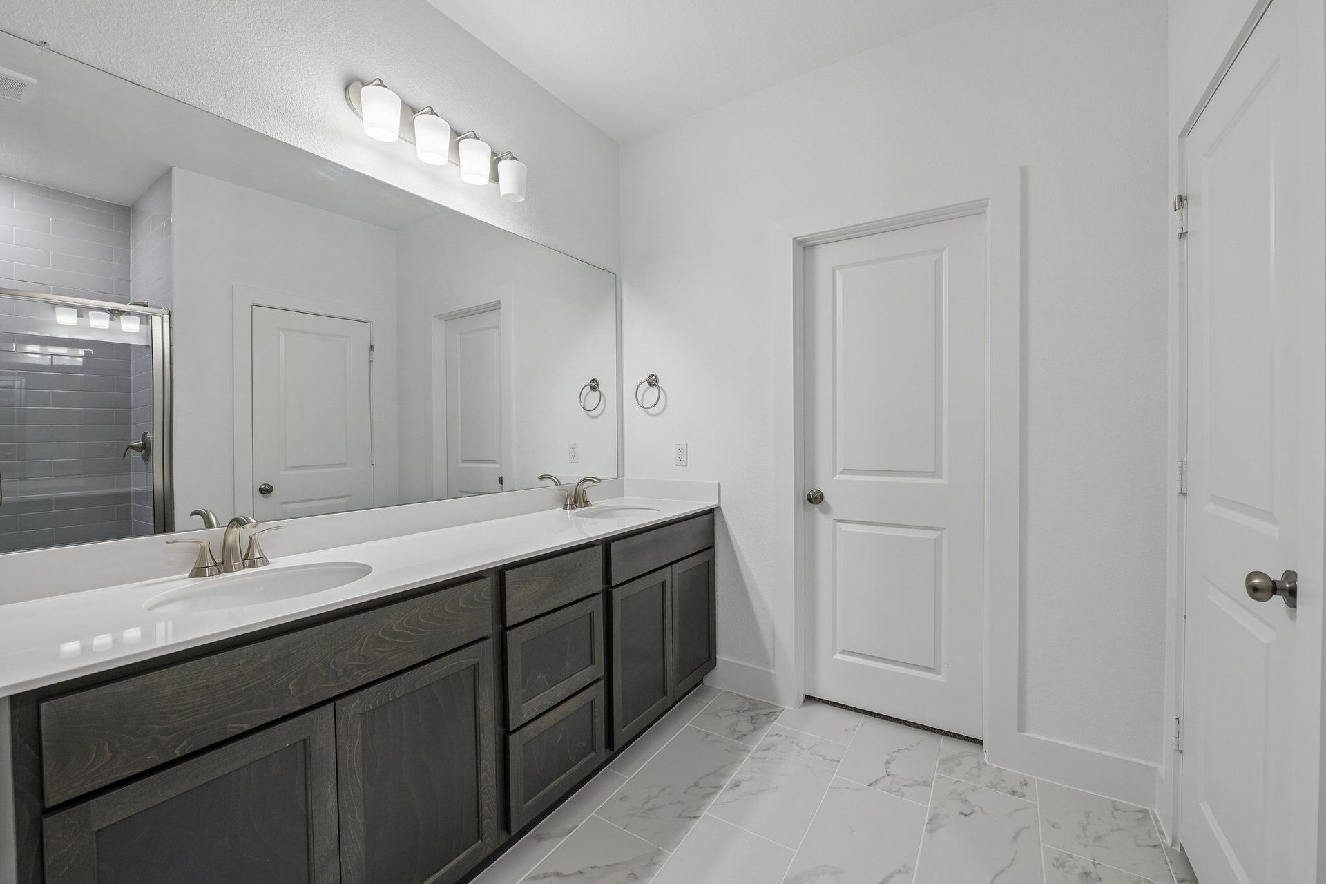 Owners Bathroom