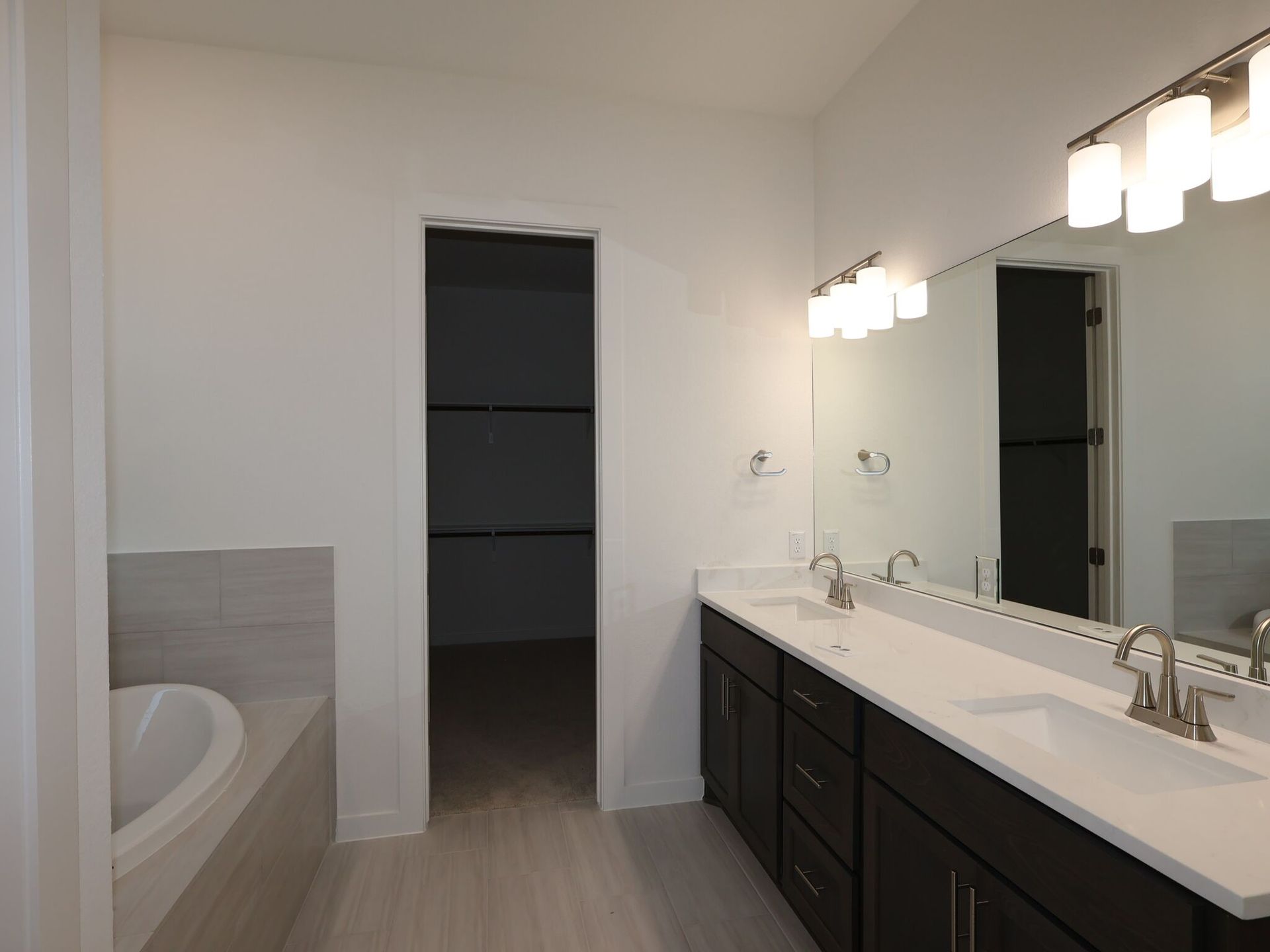 Owner's Bathroom