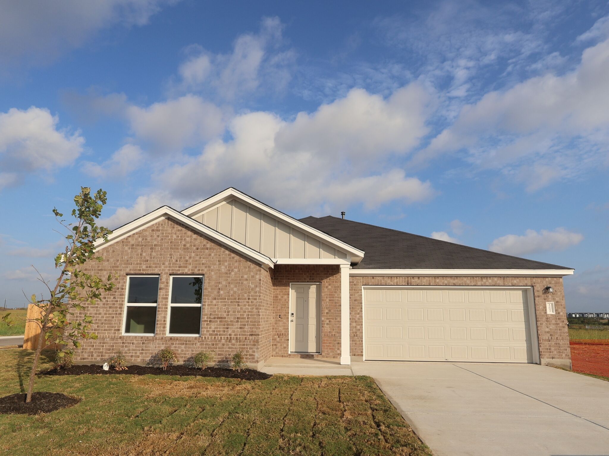 Fairfield - Willow Springs: Buda, Texas - M/I Homes
