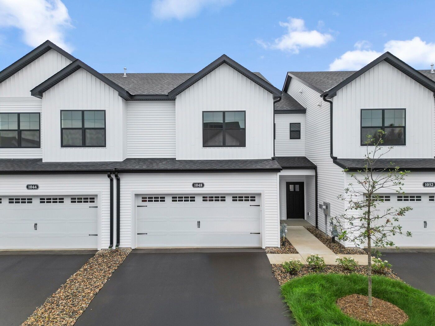 Hayward - Akron Ridge: Rosemount, Minnesota - M/I Homes