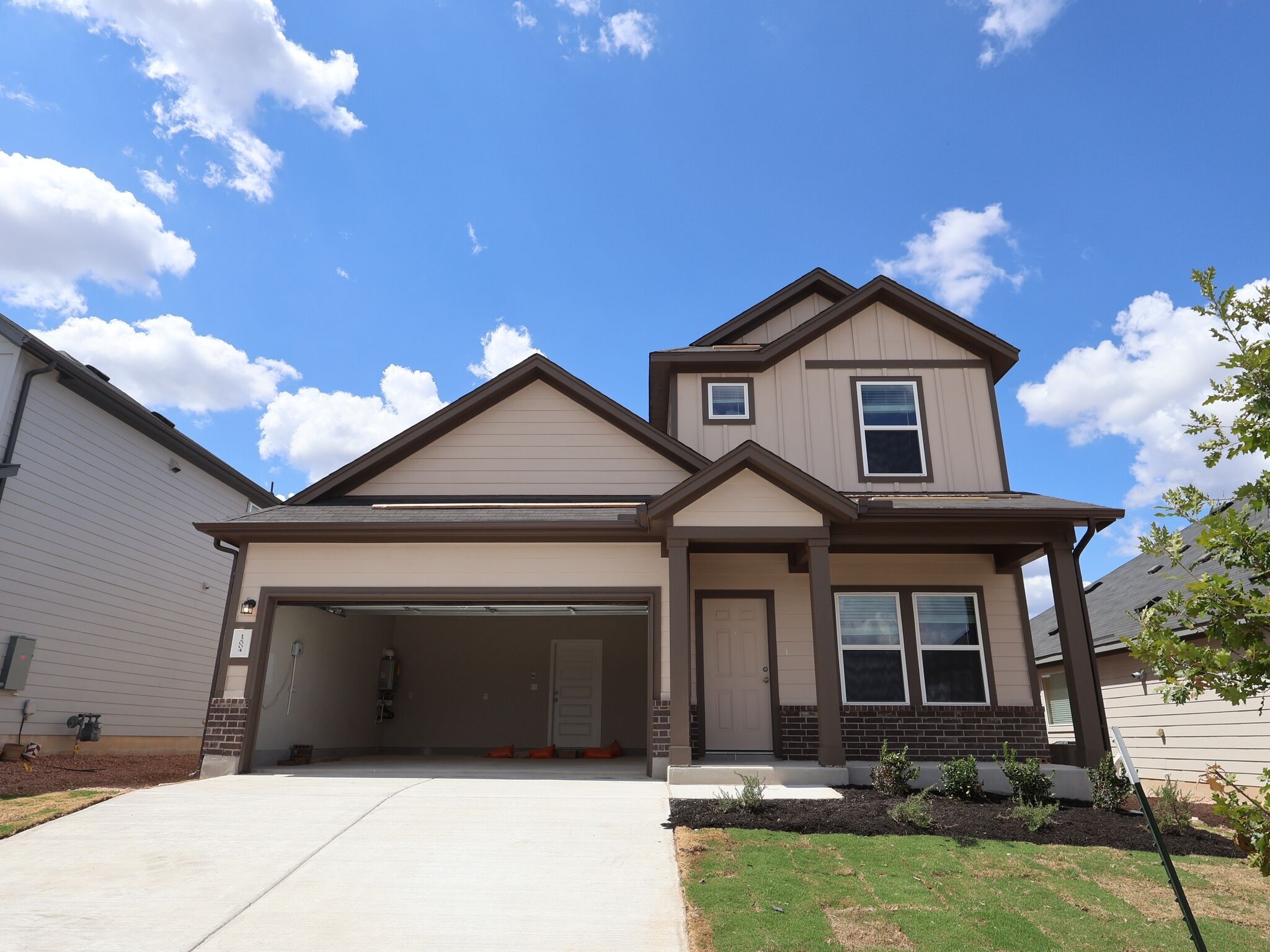 Falcon - Cascades At Onion Creek: Austin, Texas - M/I Homes
