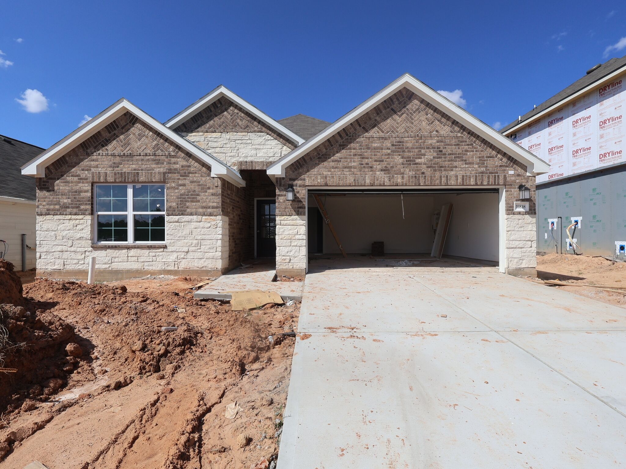 Pizarro - Lone Star Landing: Montgomery, Texas - M/I Homes
