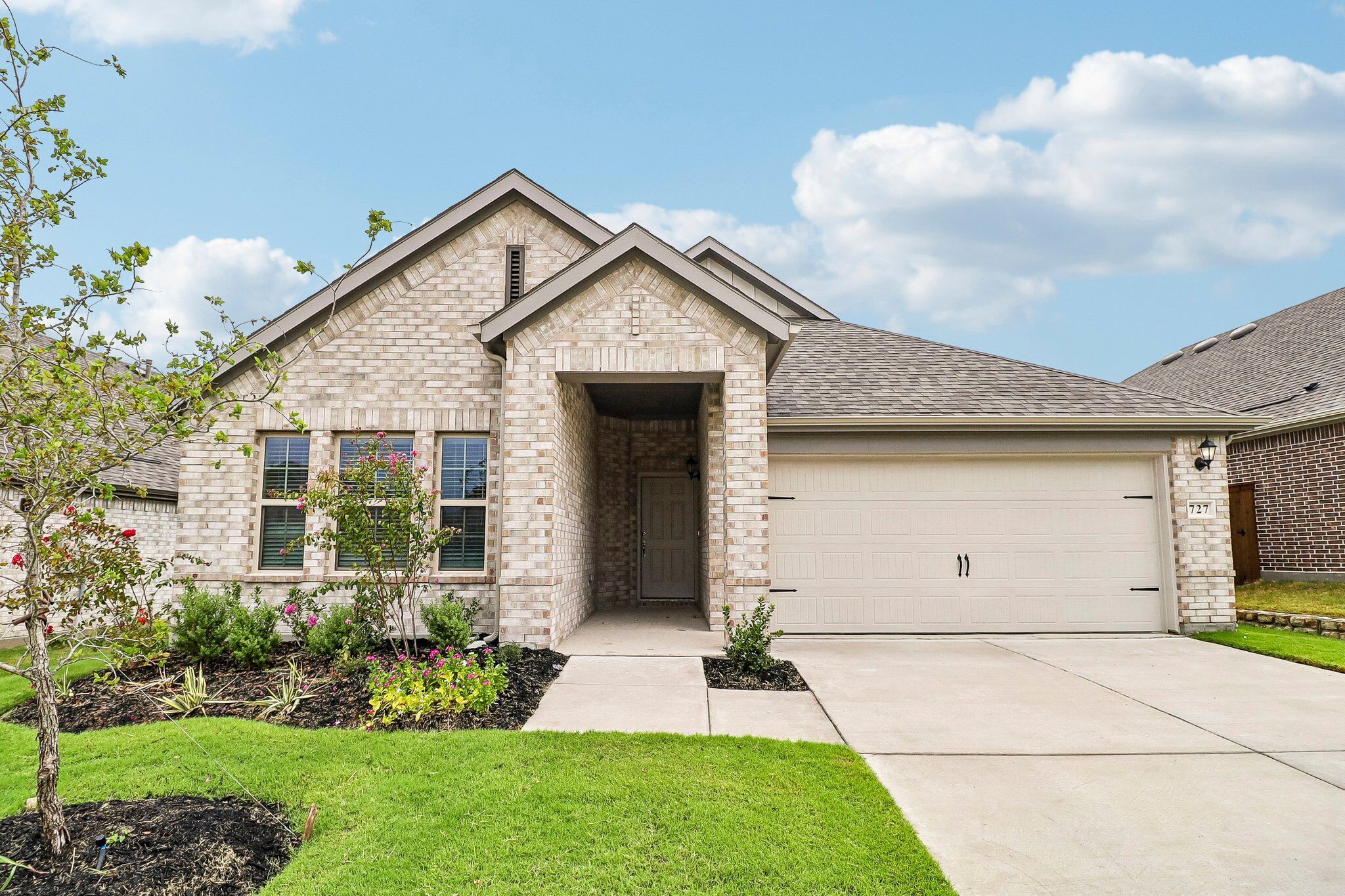 Shipton - Elevon: Lavon, Texas - M/I Homes