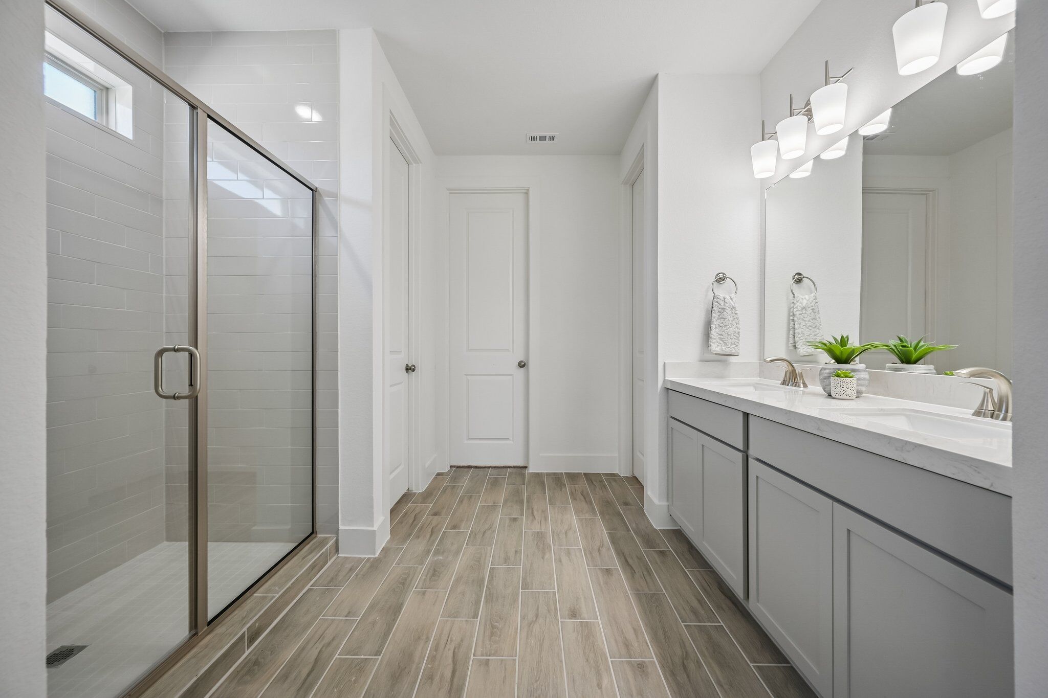 Owner's Bathroom