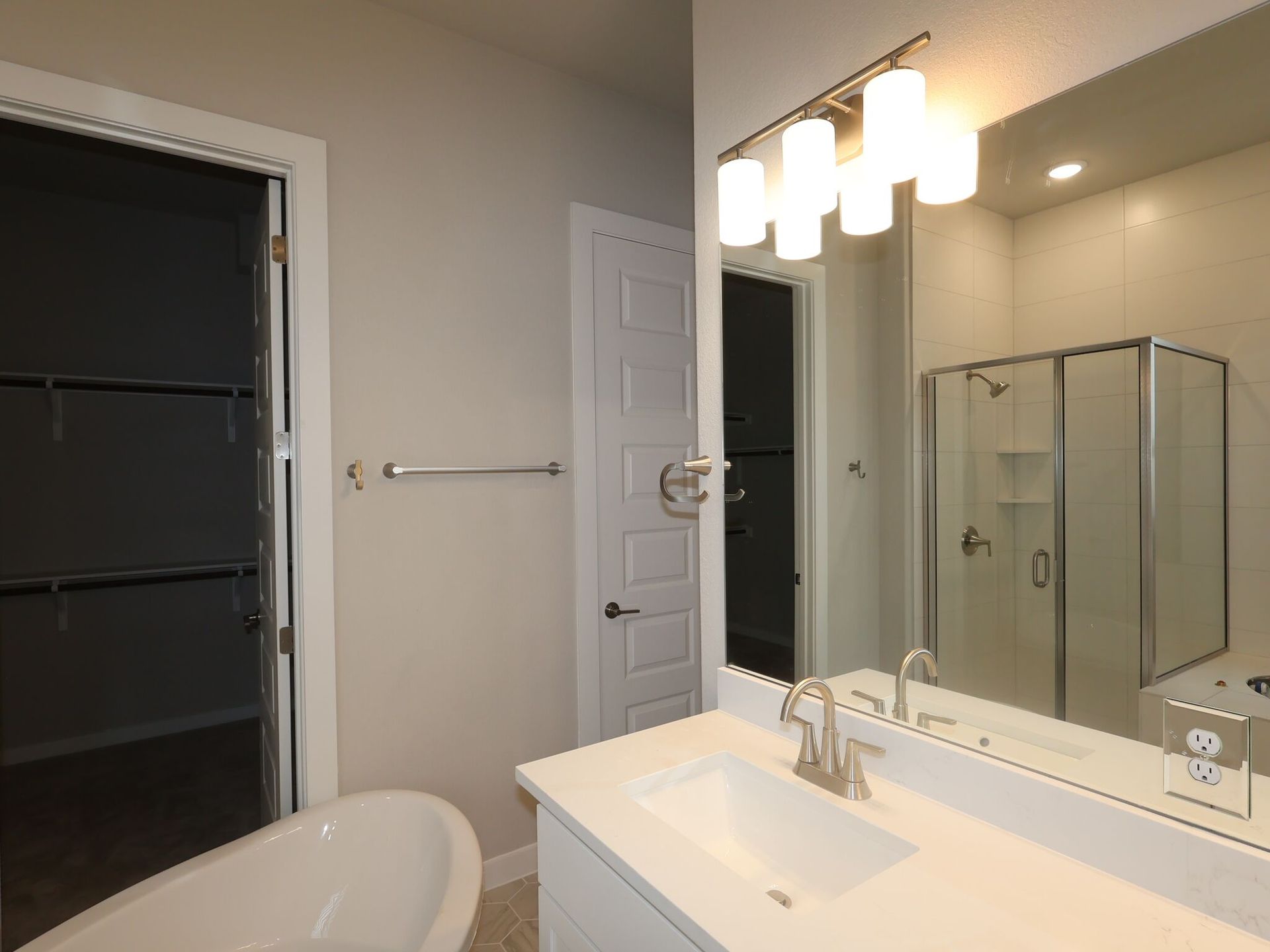 Owner's Bathroom
