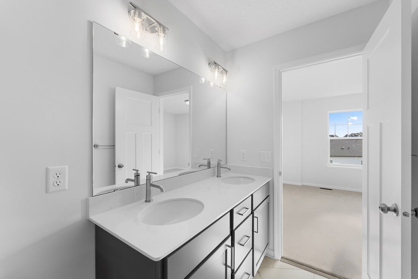 Owner's Bathroom