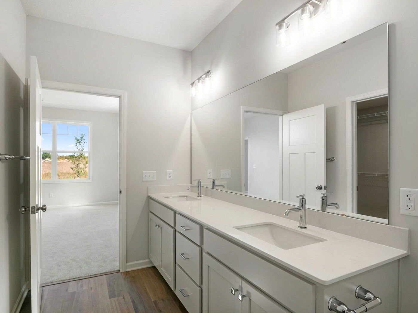 Owner's Bathroom