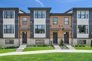 1012 Pine Tree Lane (Emerald Int)