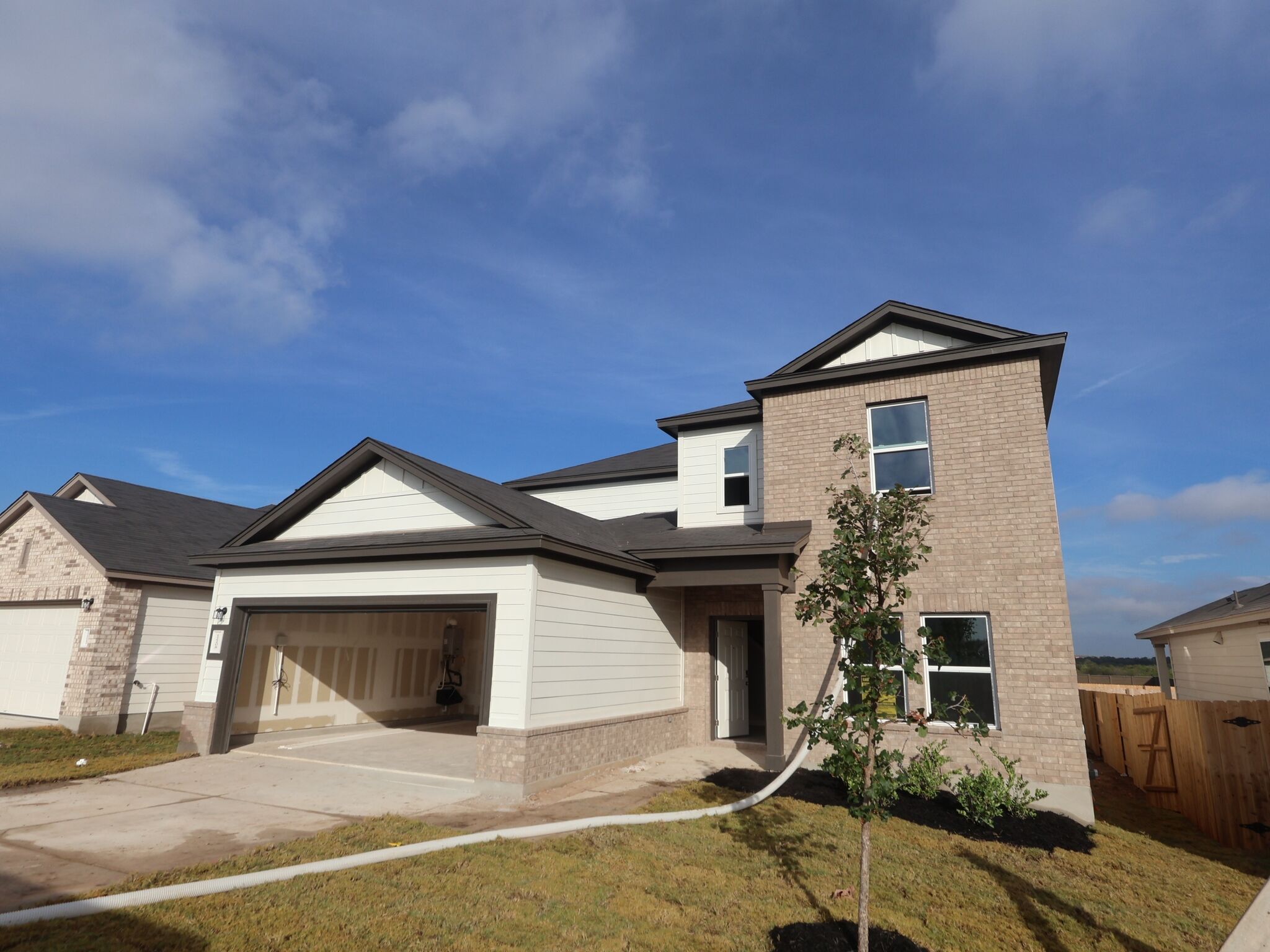 Magellan I - Willow Springs: Buda, Texas - M/I Homes