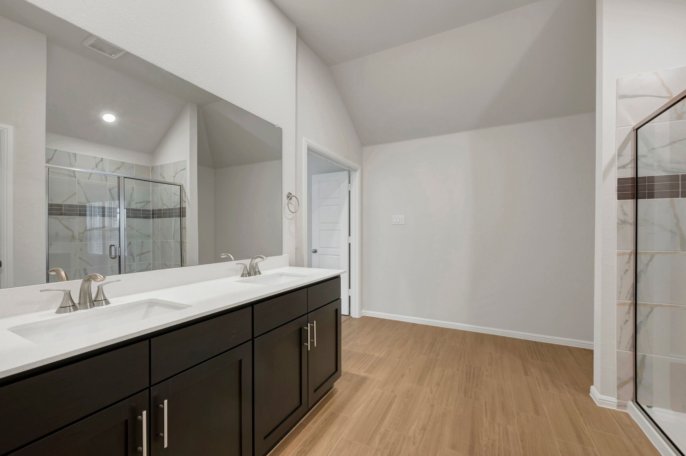 Owners Bathroom