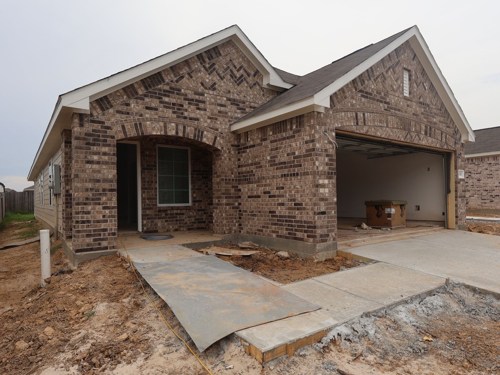 Magnolia - Pinewood At Grand Texas: New Caney, Texas - M/I Homes