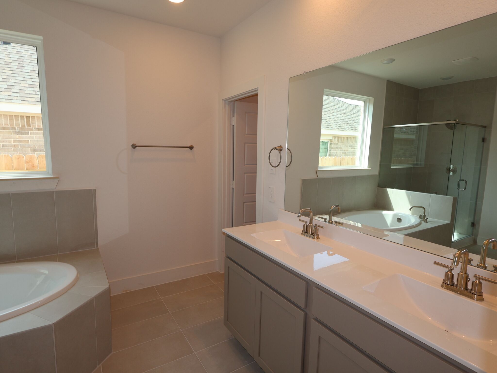 Owner's Bathroom