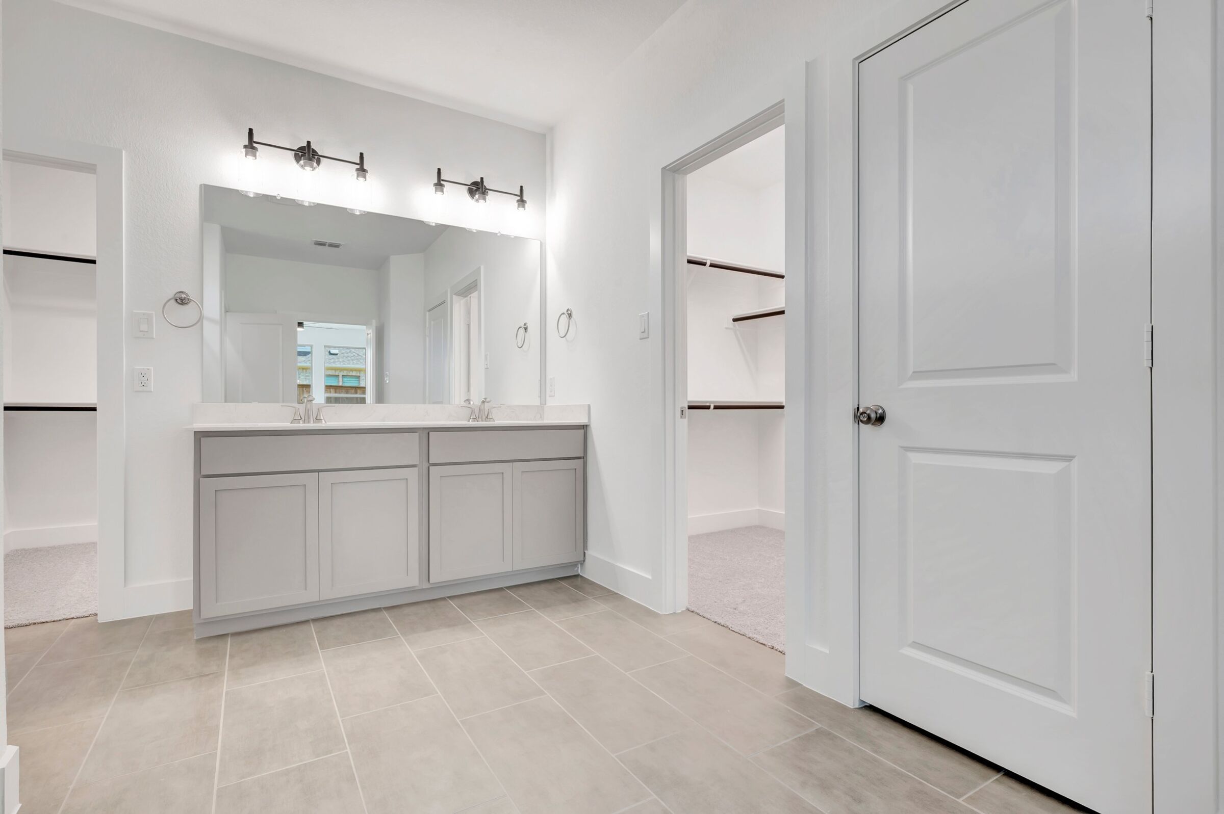 Owners Bathroom