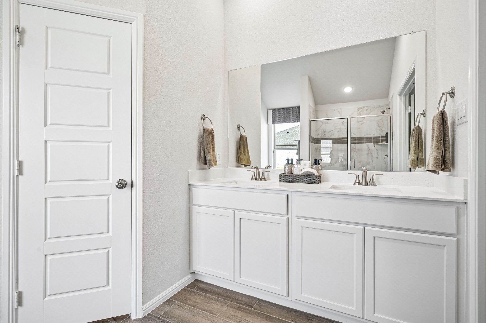 Owner's Bathroom