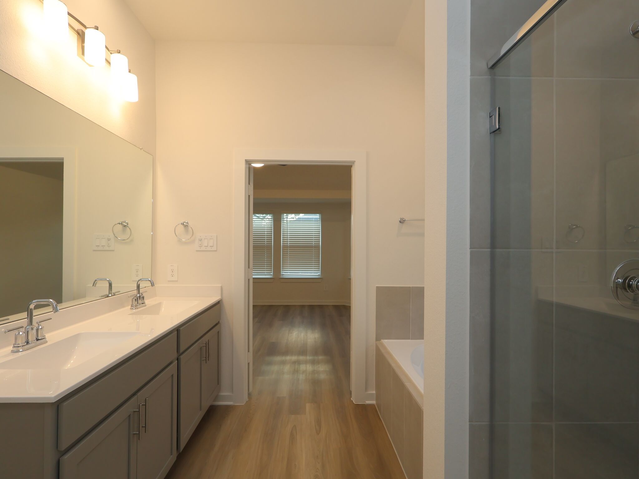 Owner's Bathroom