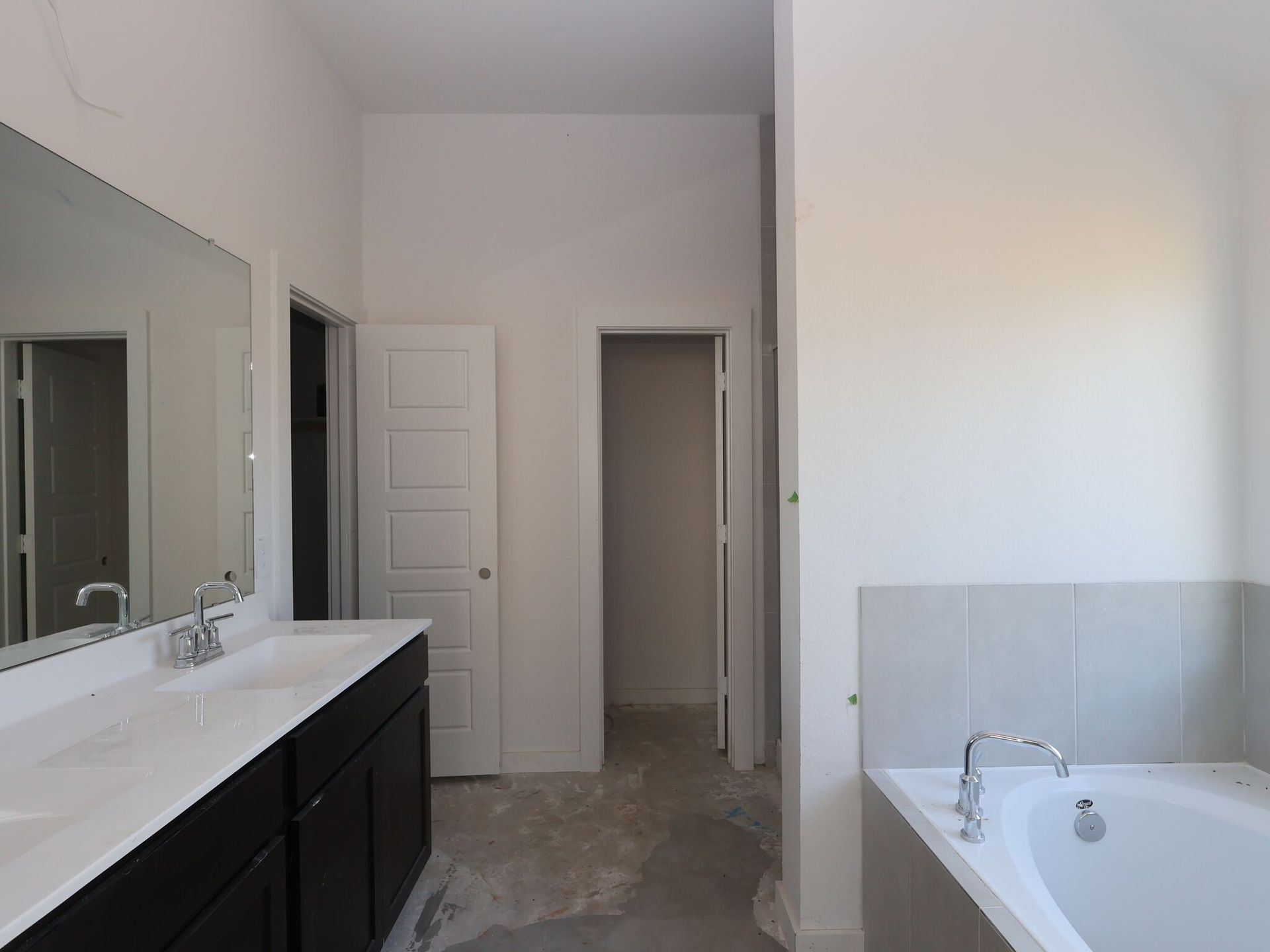 Owner's Bathroom