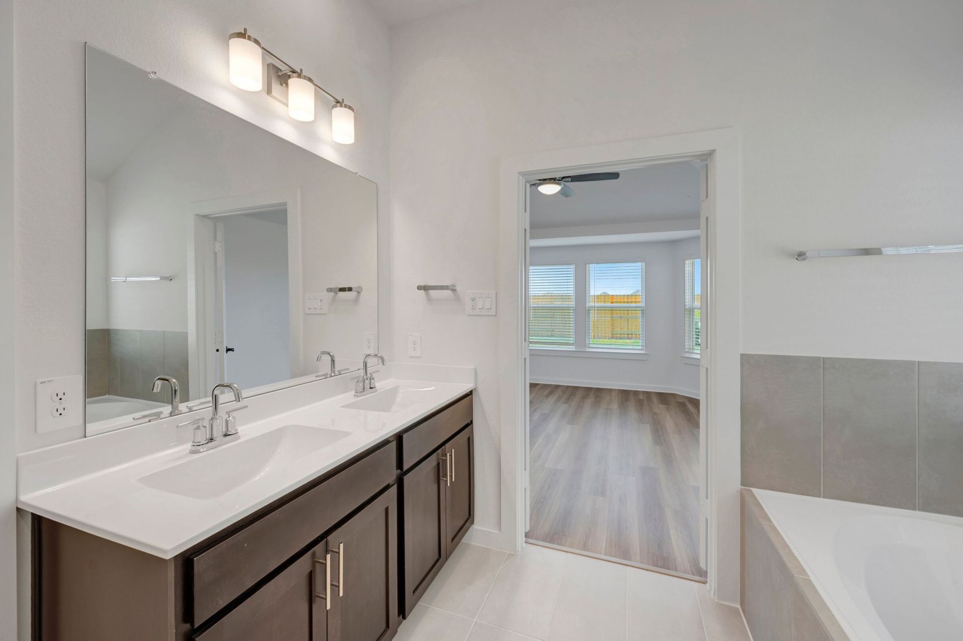 Owner's Bathroom