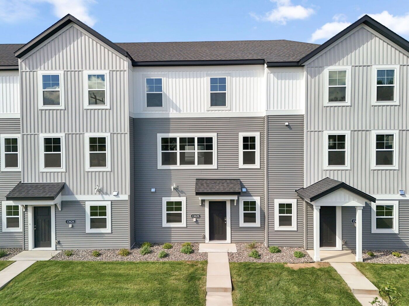 Athens II - Towns at Fox Creek: Rogers, Minnesota - M/I Homes