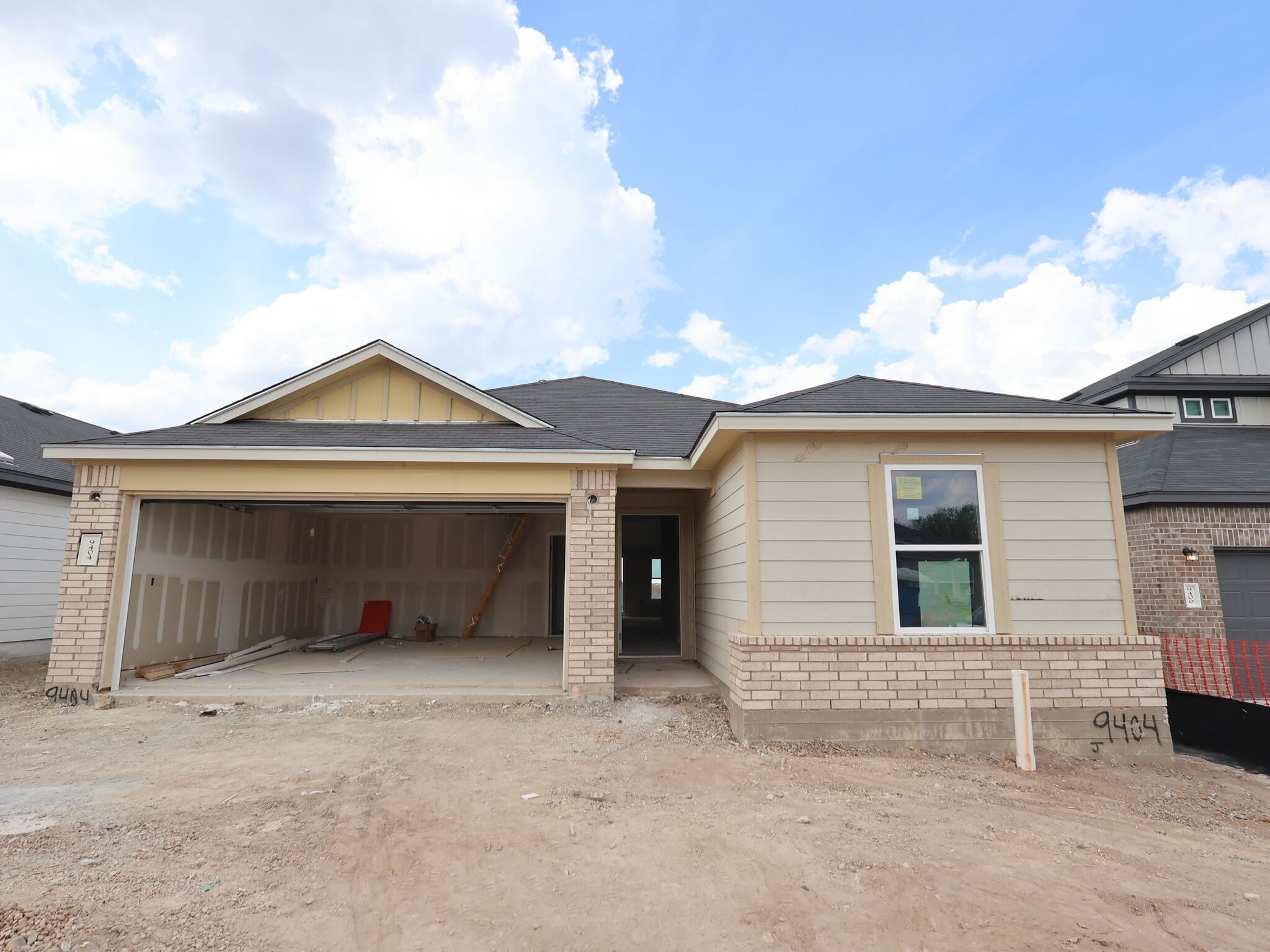 Dawson I - Marble Creek Crossing: Austin, Texas - M/I Homes