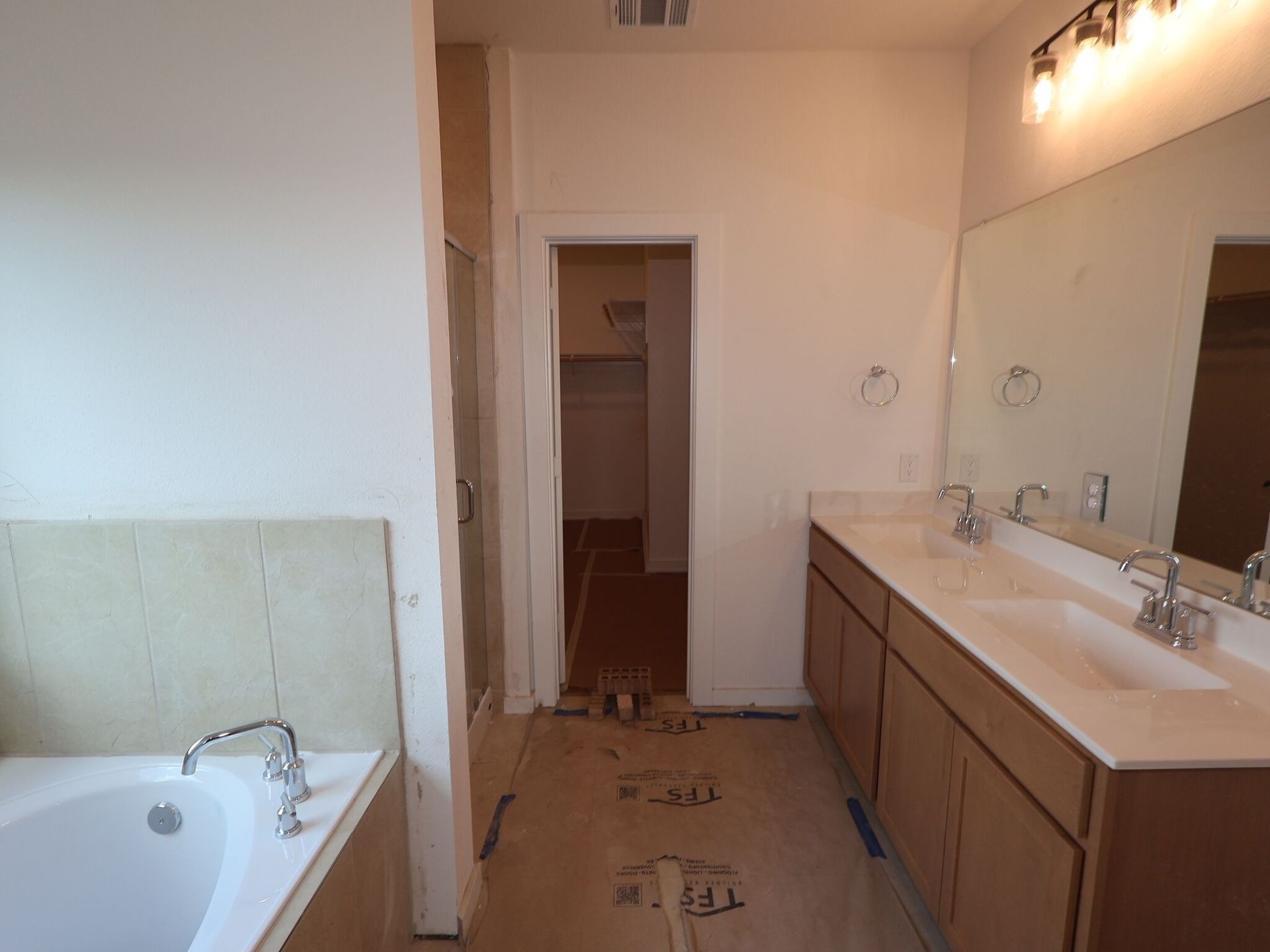 Owner's Bathroom