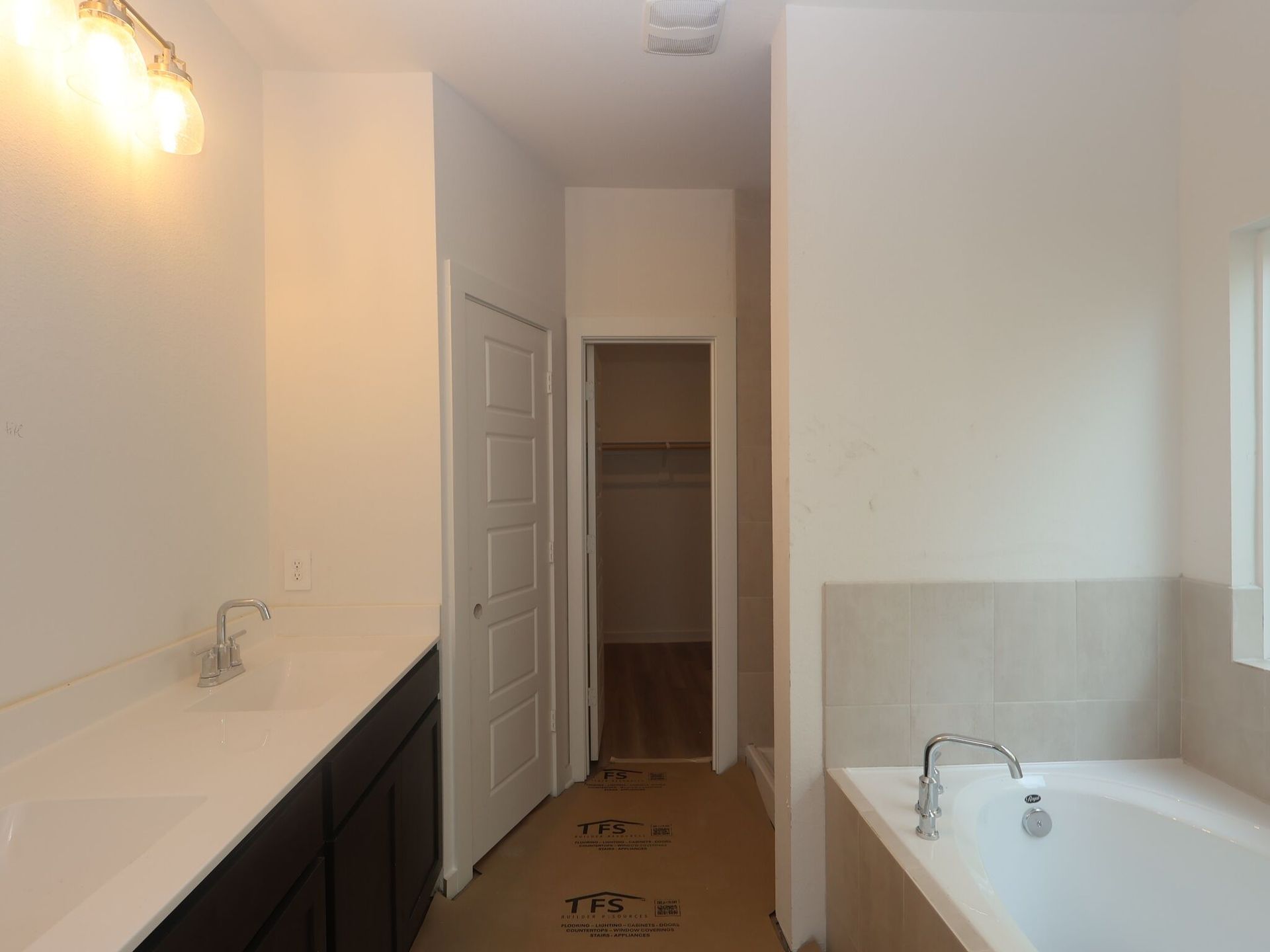 Owner's Bathroom