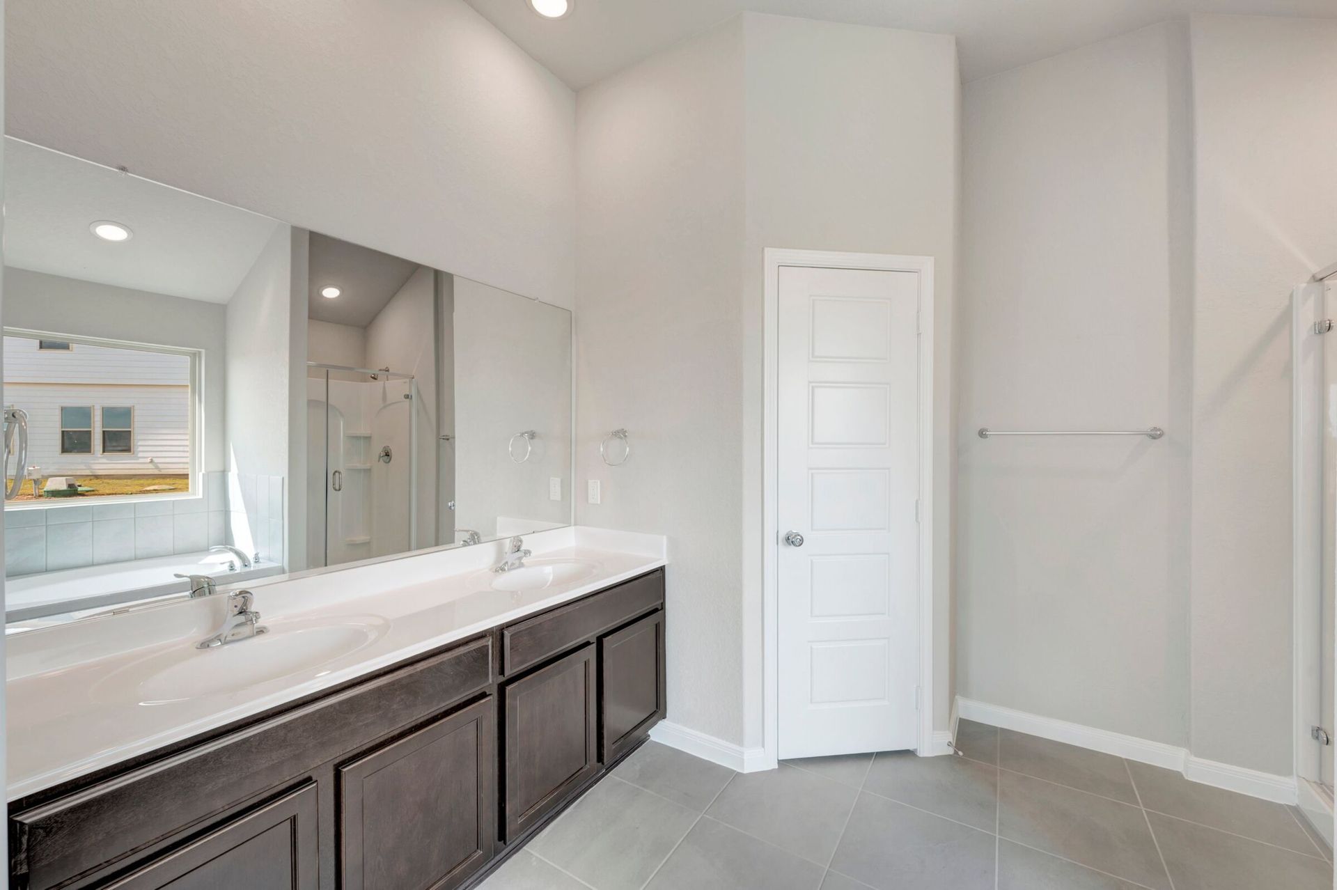 Owner's Bathroom