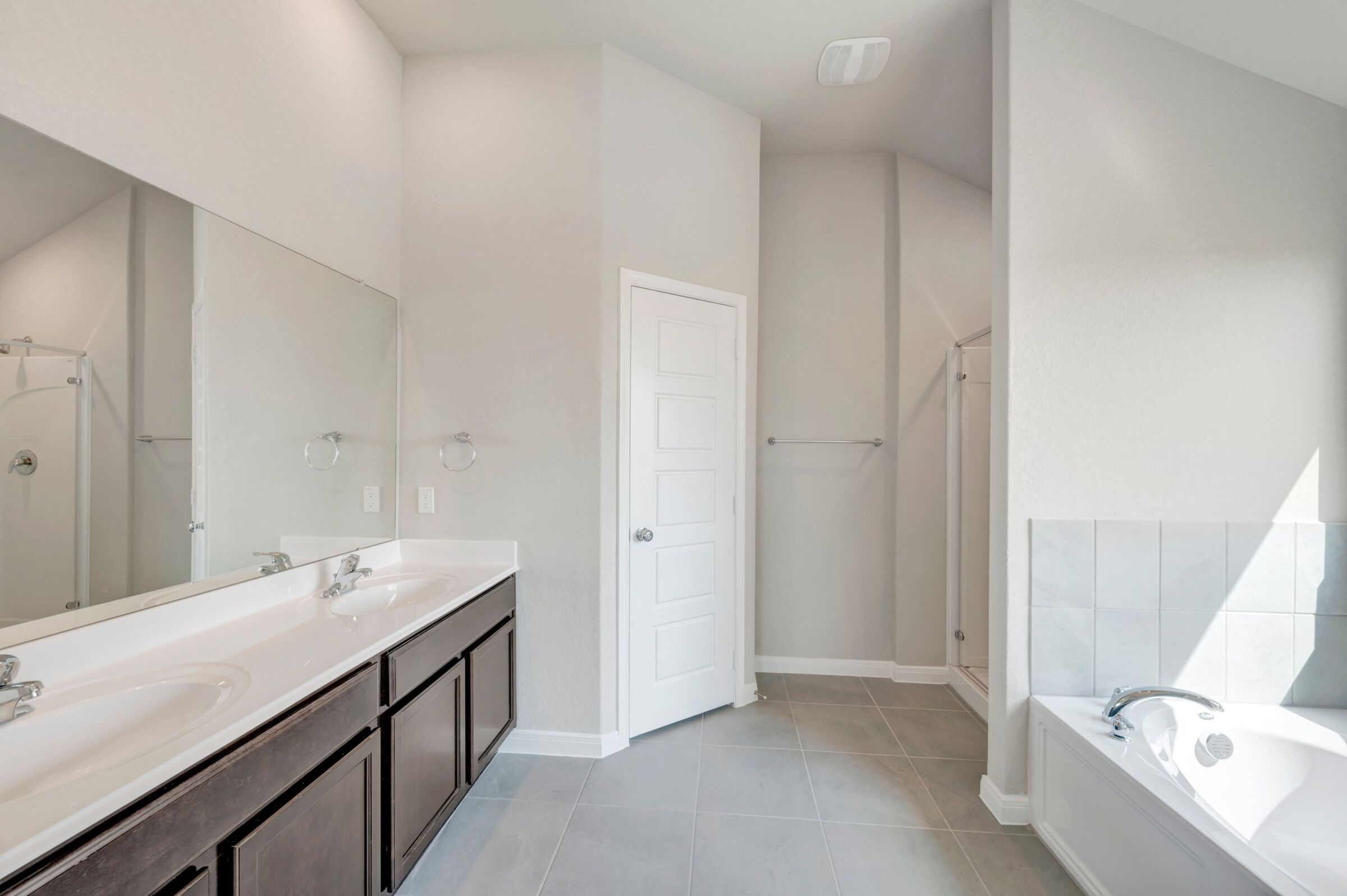 Owner's Bathroom