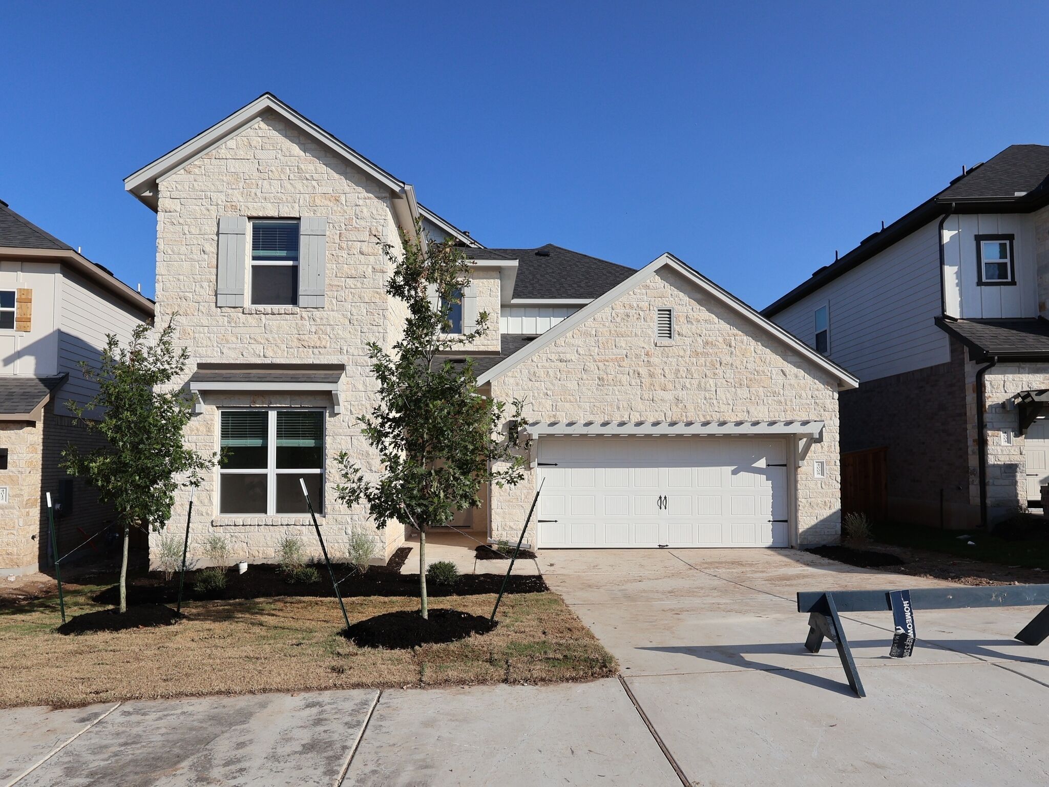 Balcones II - Edgewood: Leander, Texas - M/I Homes