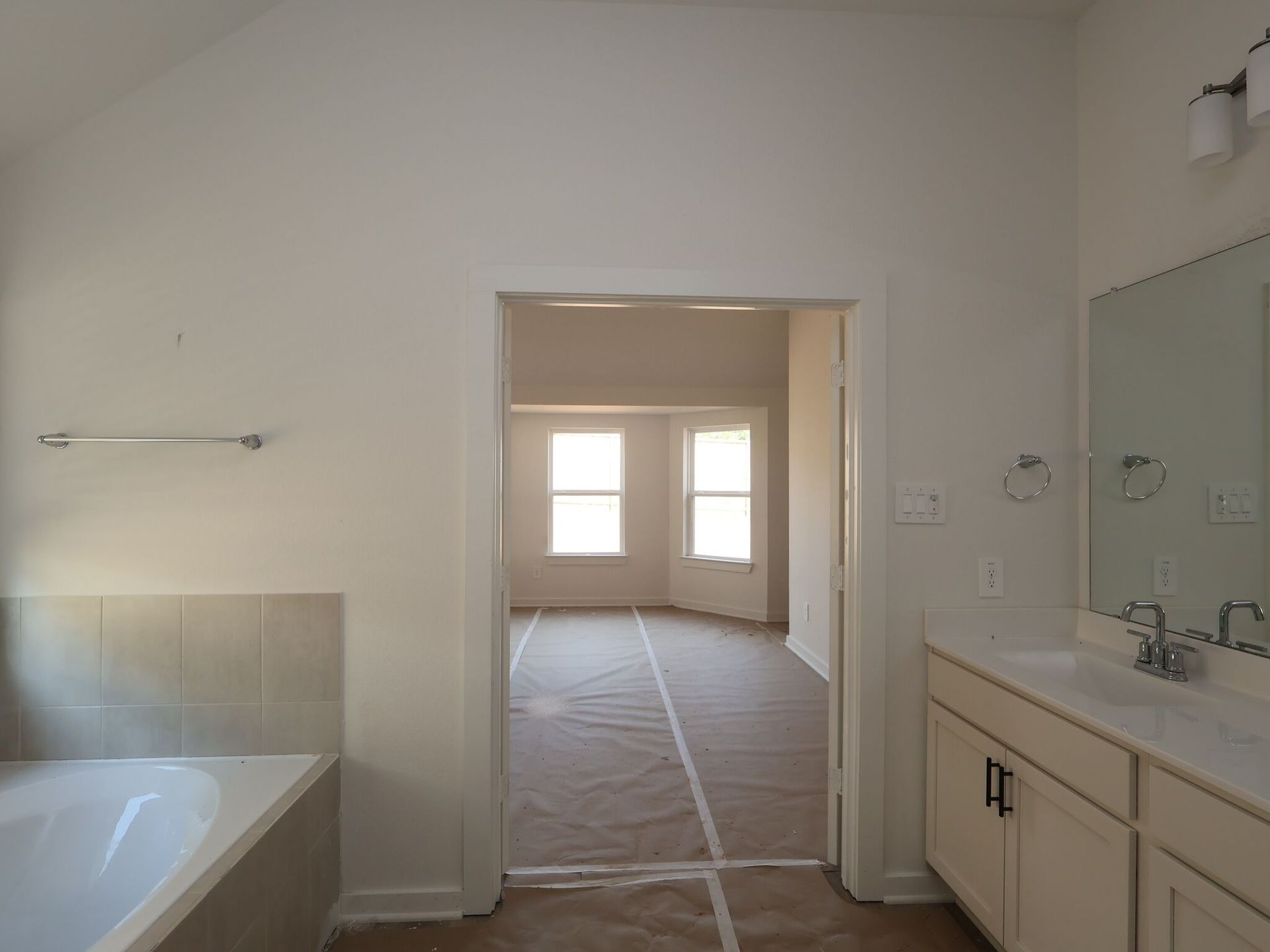 Owner's Bathroom