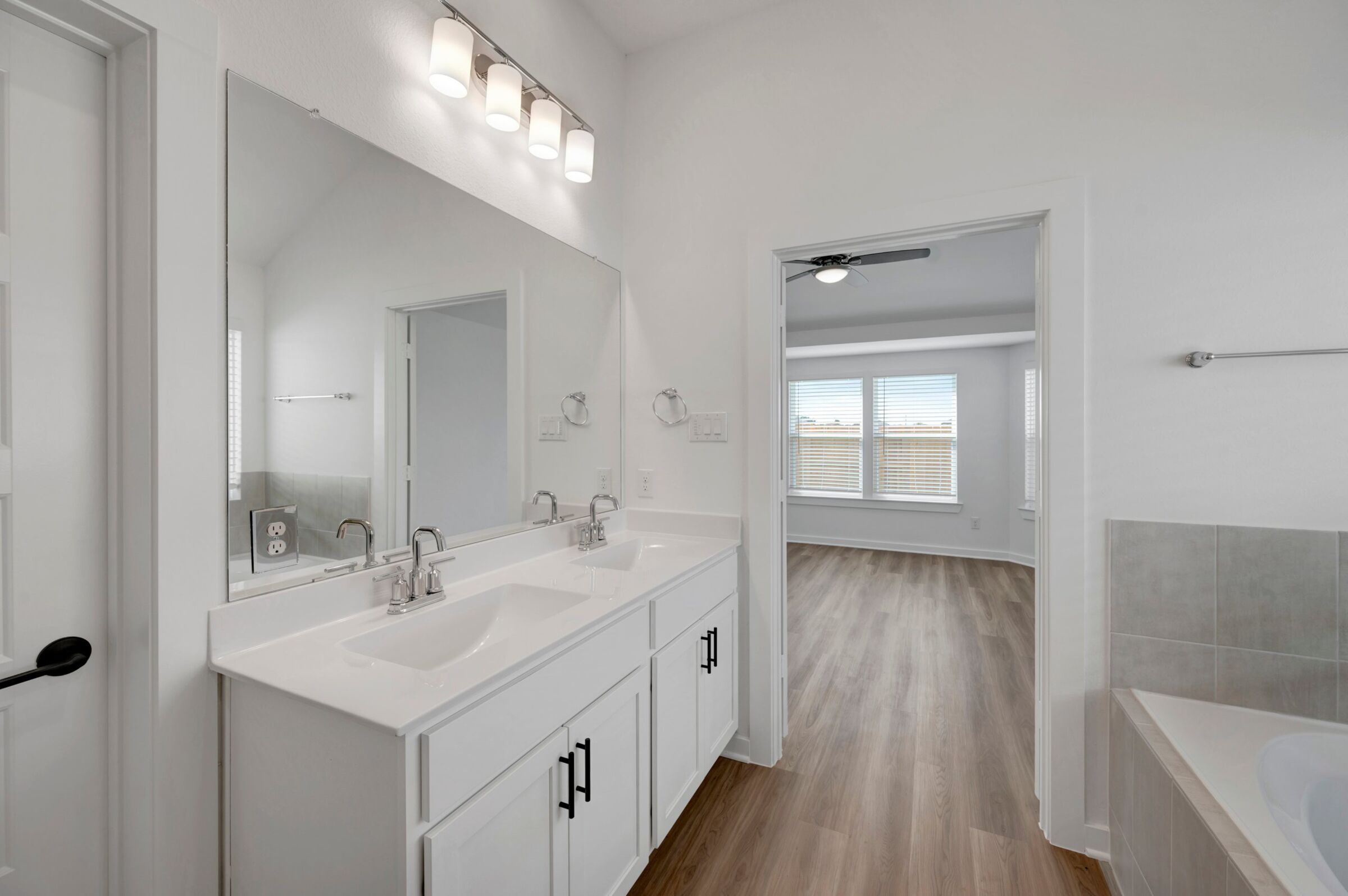Owner's Bathroom