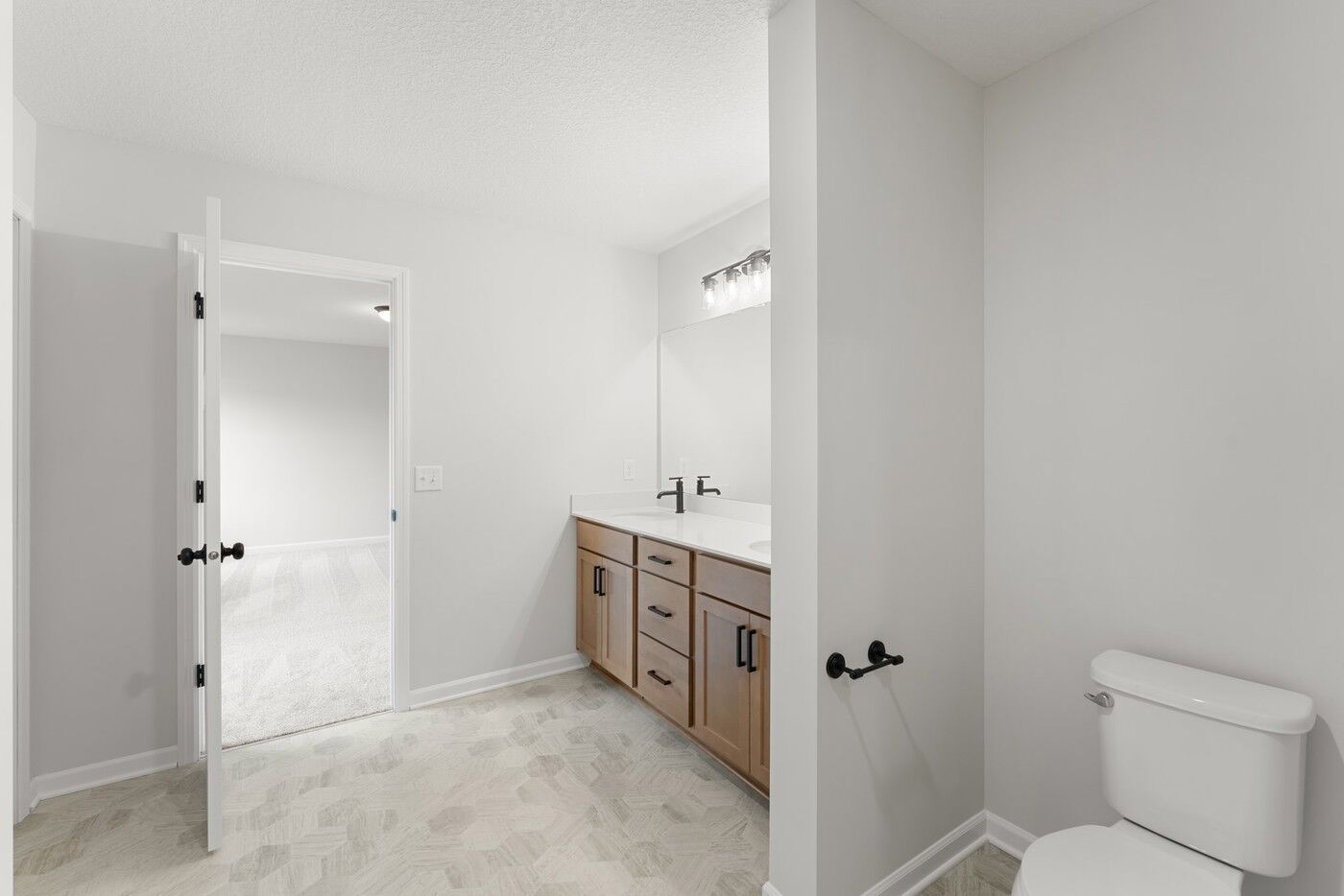 Owner's Bathroom