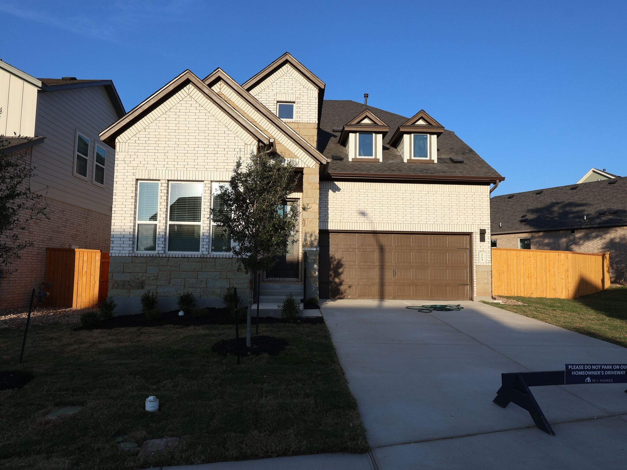 Hereford - Cedar Brook: Leander, Texas - M/I Homes