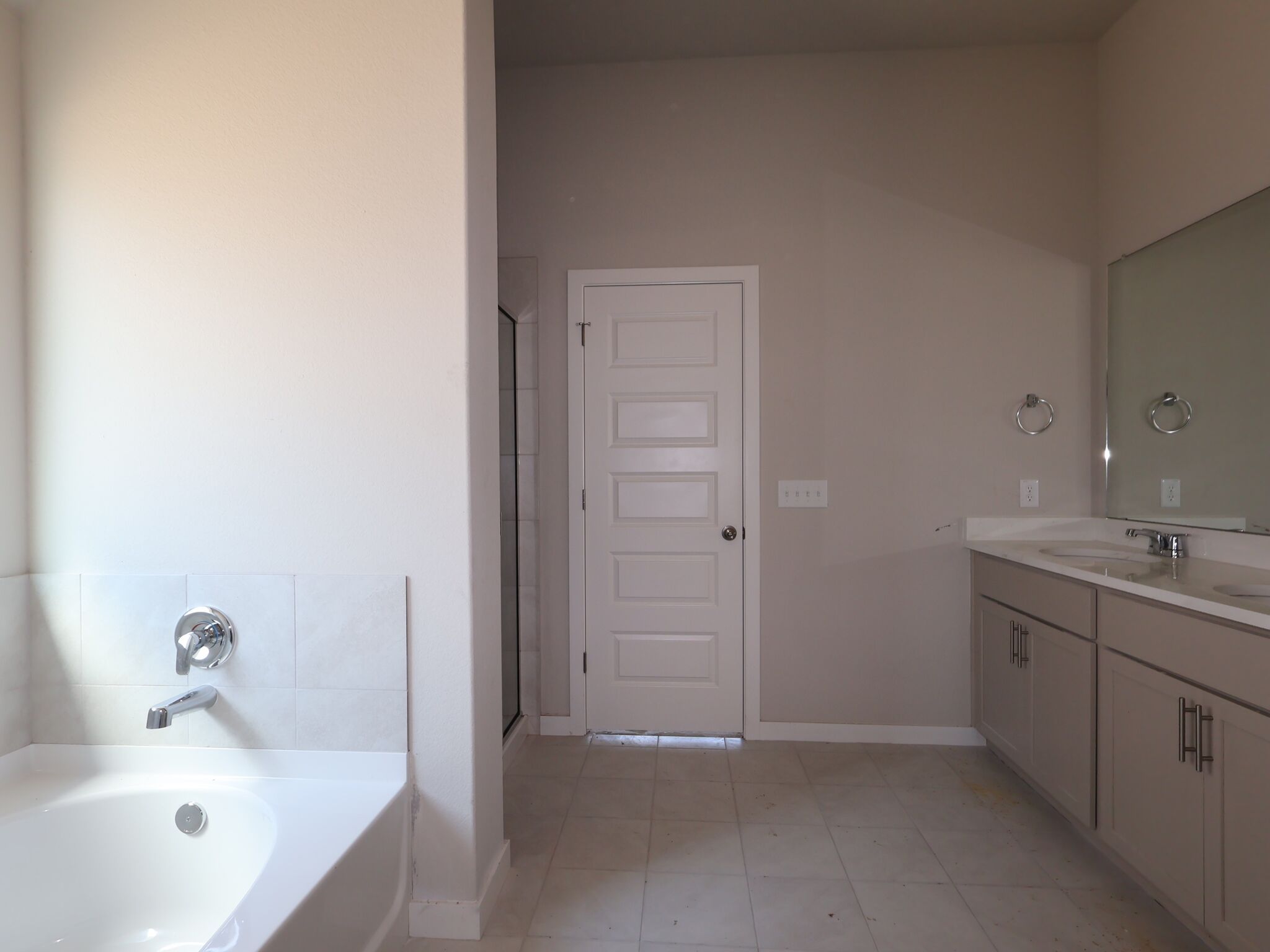 Owner's Bathroom