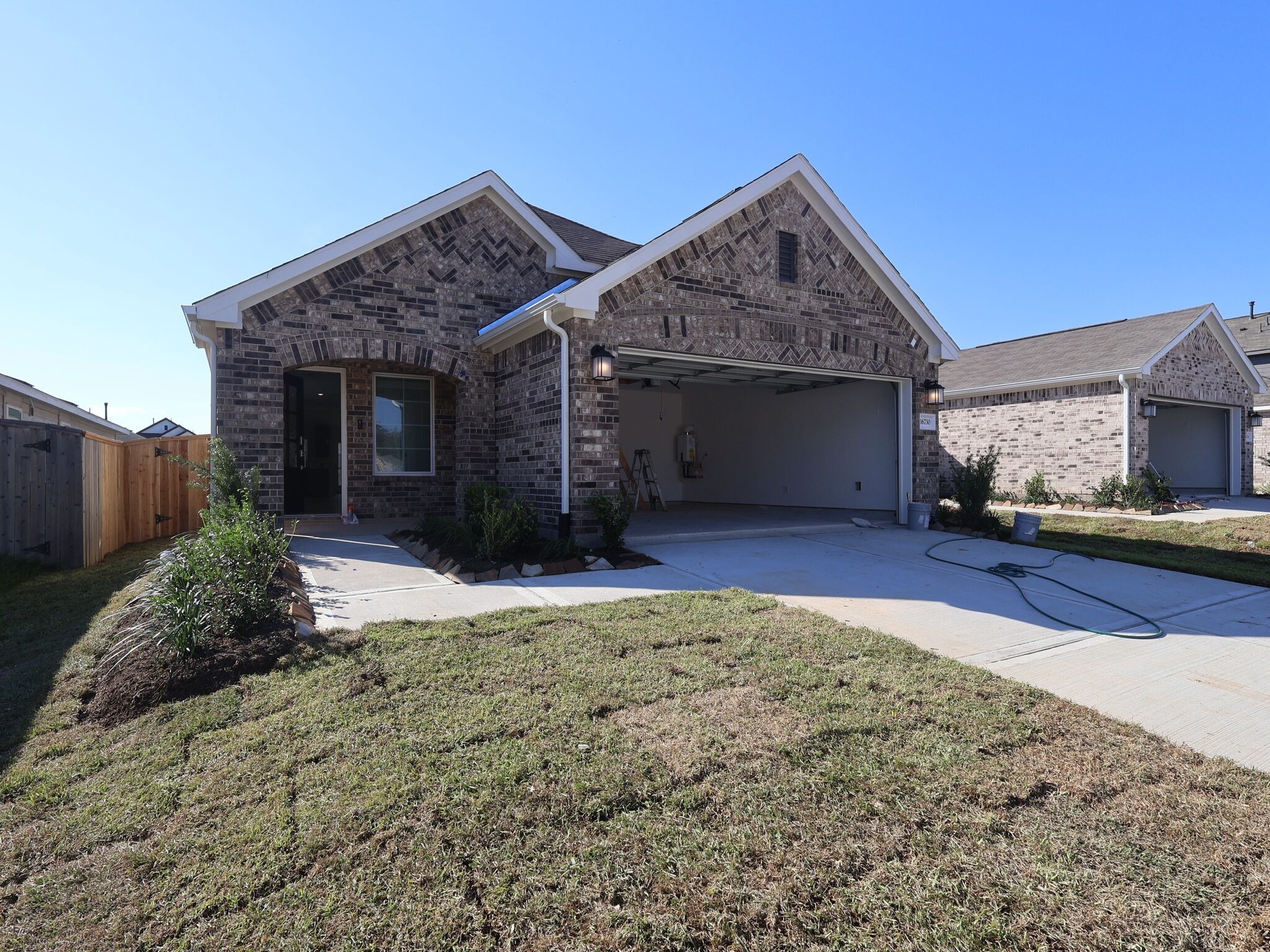 Magnolia - Pinewood At Grand Texas: New Caney, Texas - M/I Homes