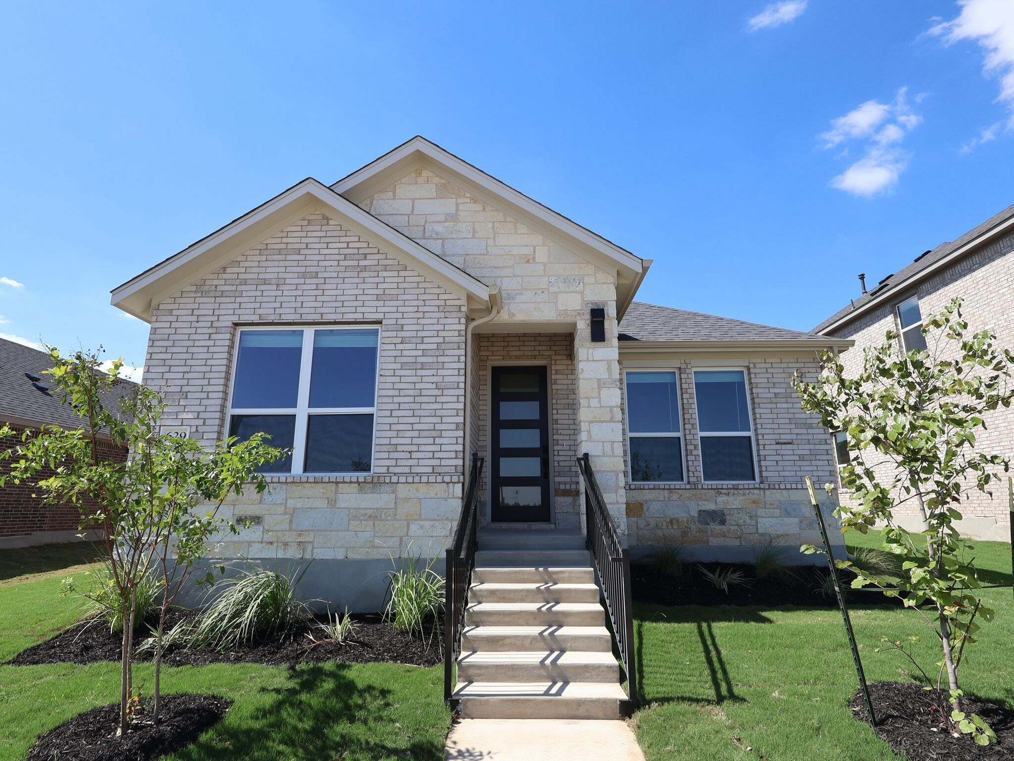 Lavender - Colony At Cole Springs: Buda, Texas - M/I Homes