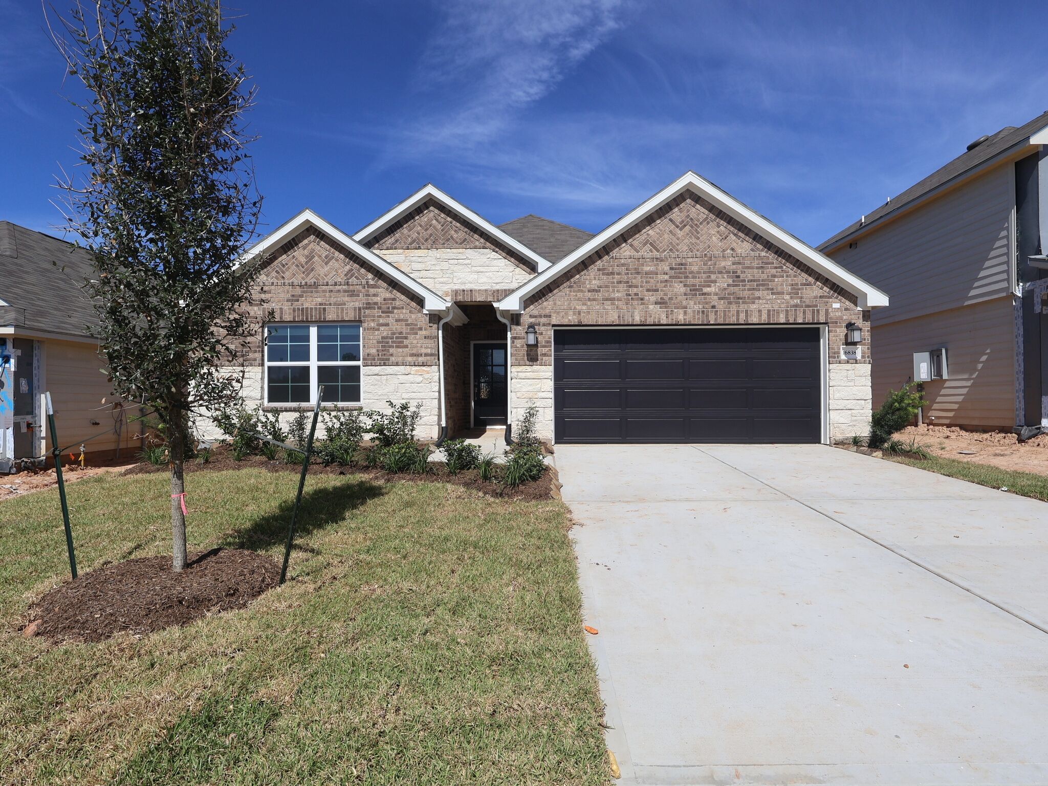 Pizarro - Lone Star Landing: Montgomery, Texas - M/I Homes