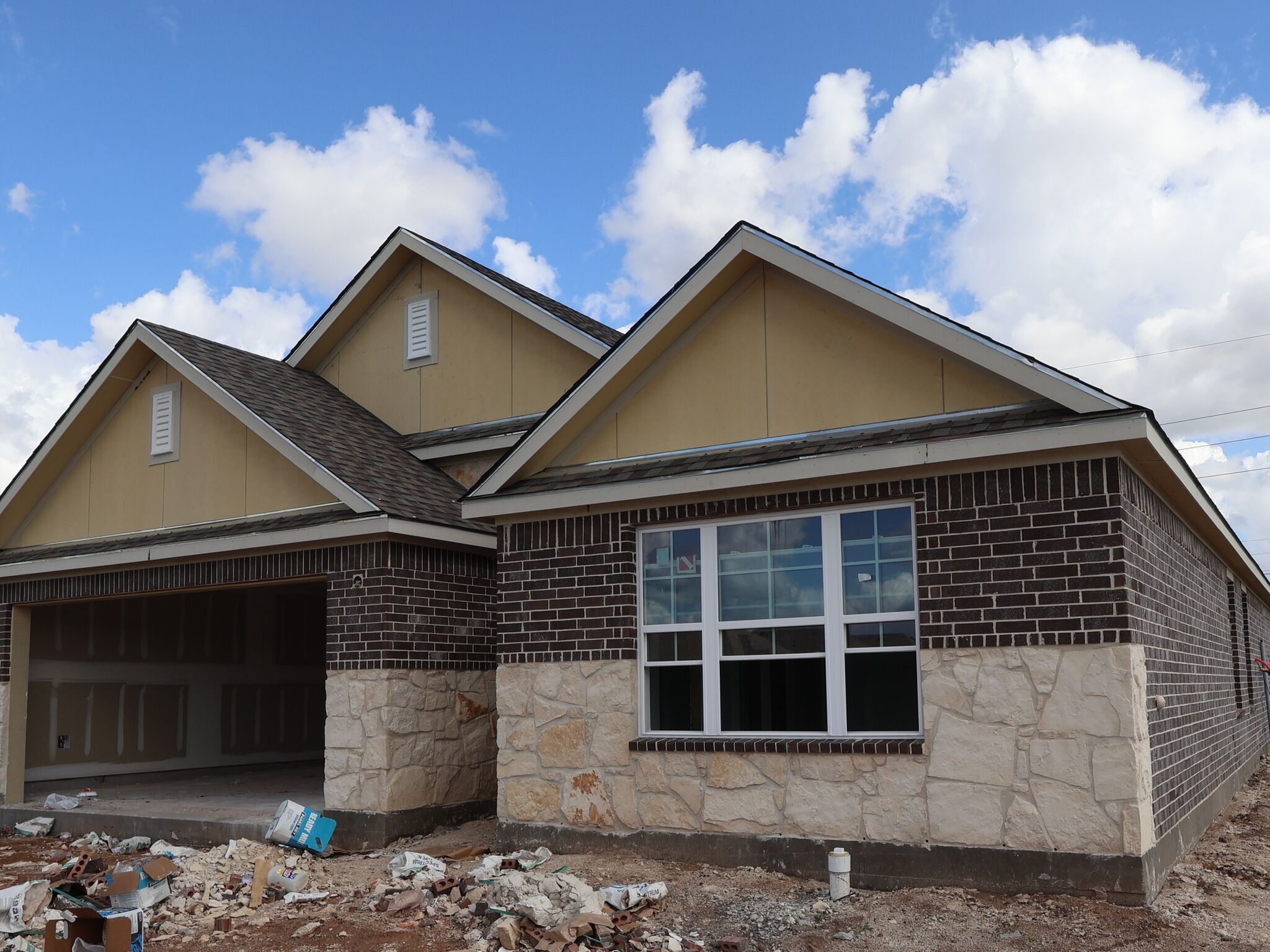 Pizarro - Hallimore Ranch: Rosenberg, Texas - M/I Homes