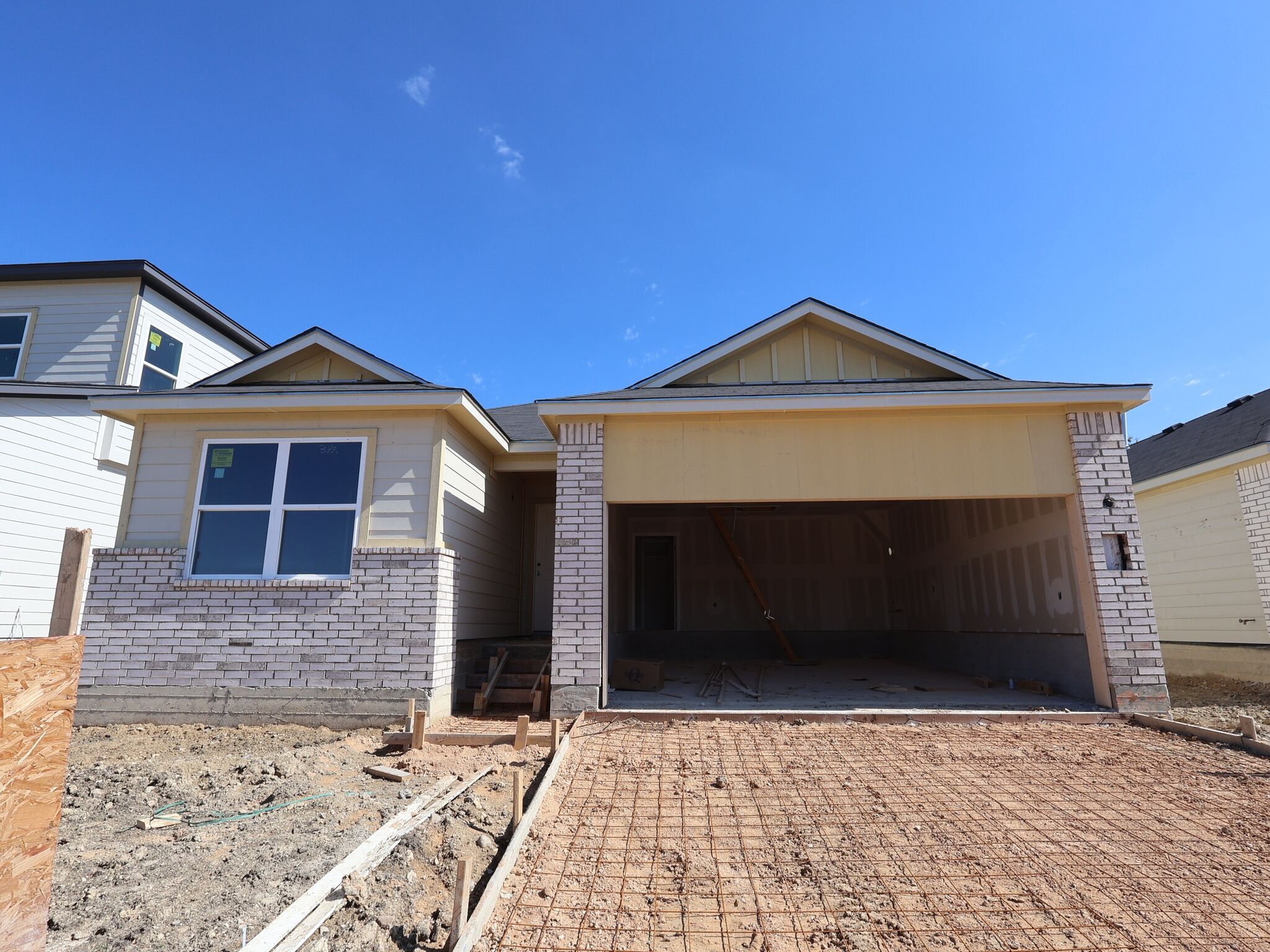Dawson I - Marble Creek Crossing: Austin, Texas - M/I Homes