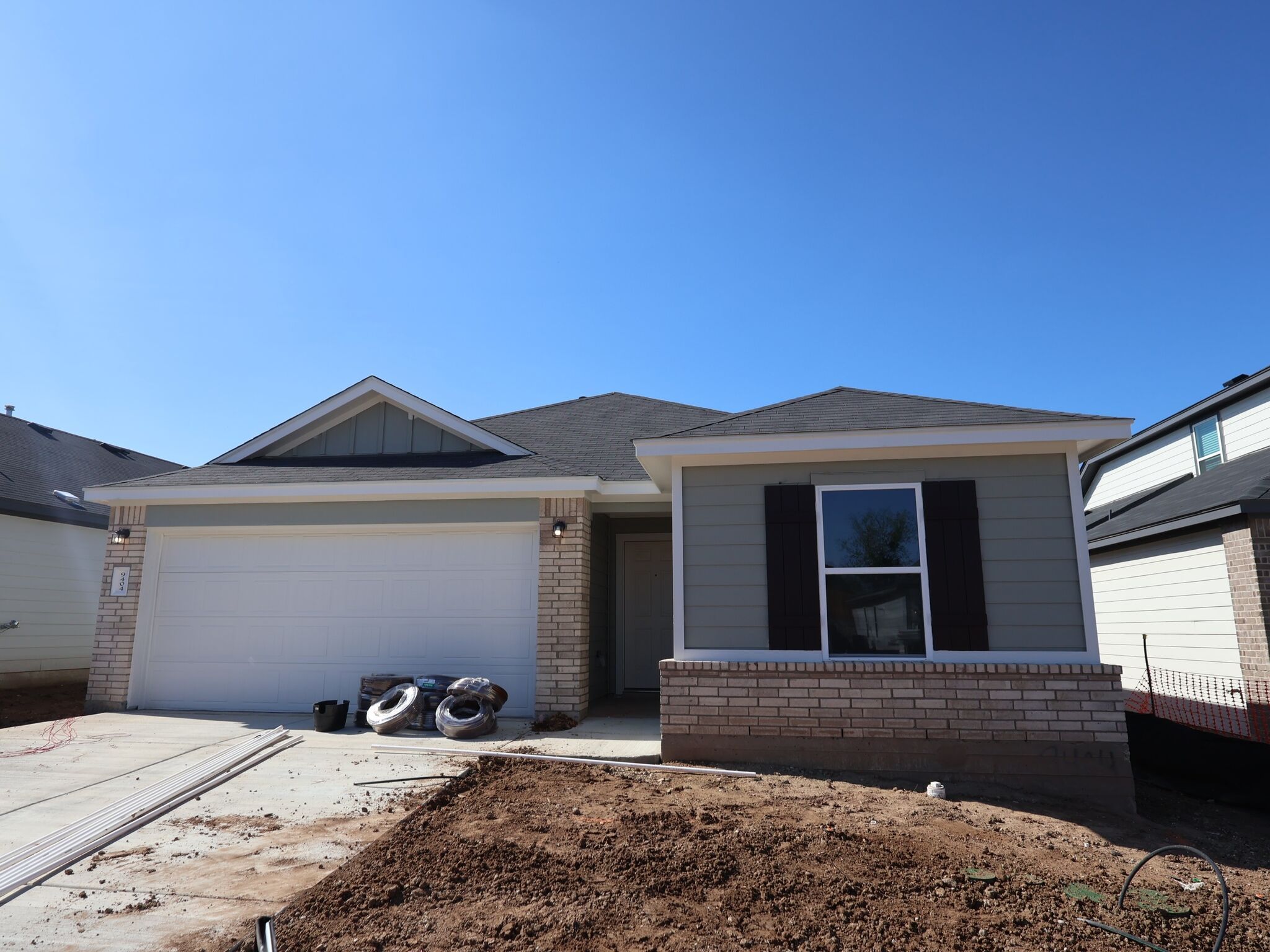Dawson I - Marble Creek Crossing: Austin, Texas - M/I Homes